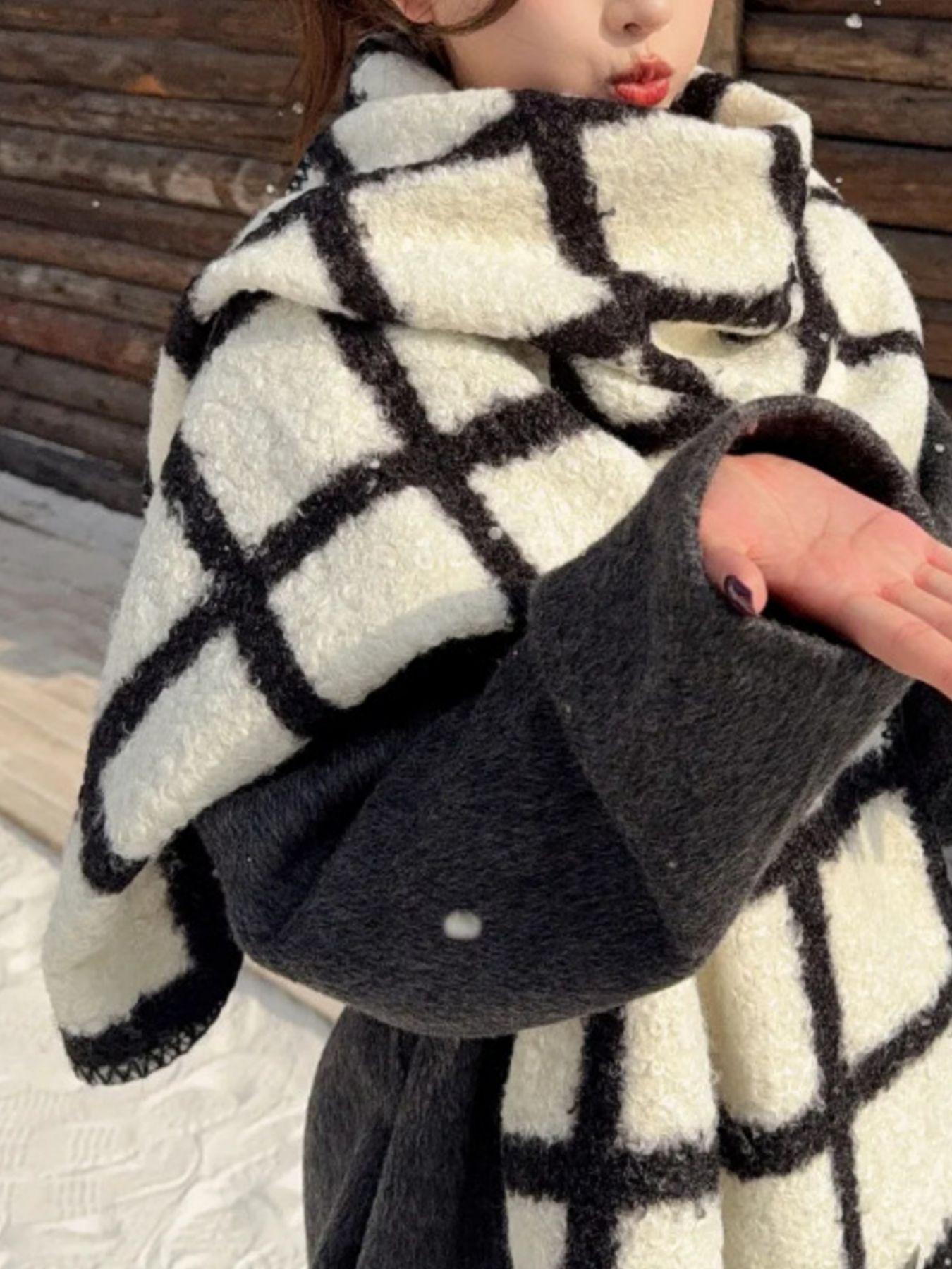 Plaid Pattern Winter Scarf 1