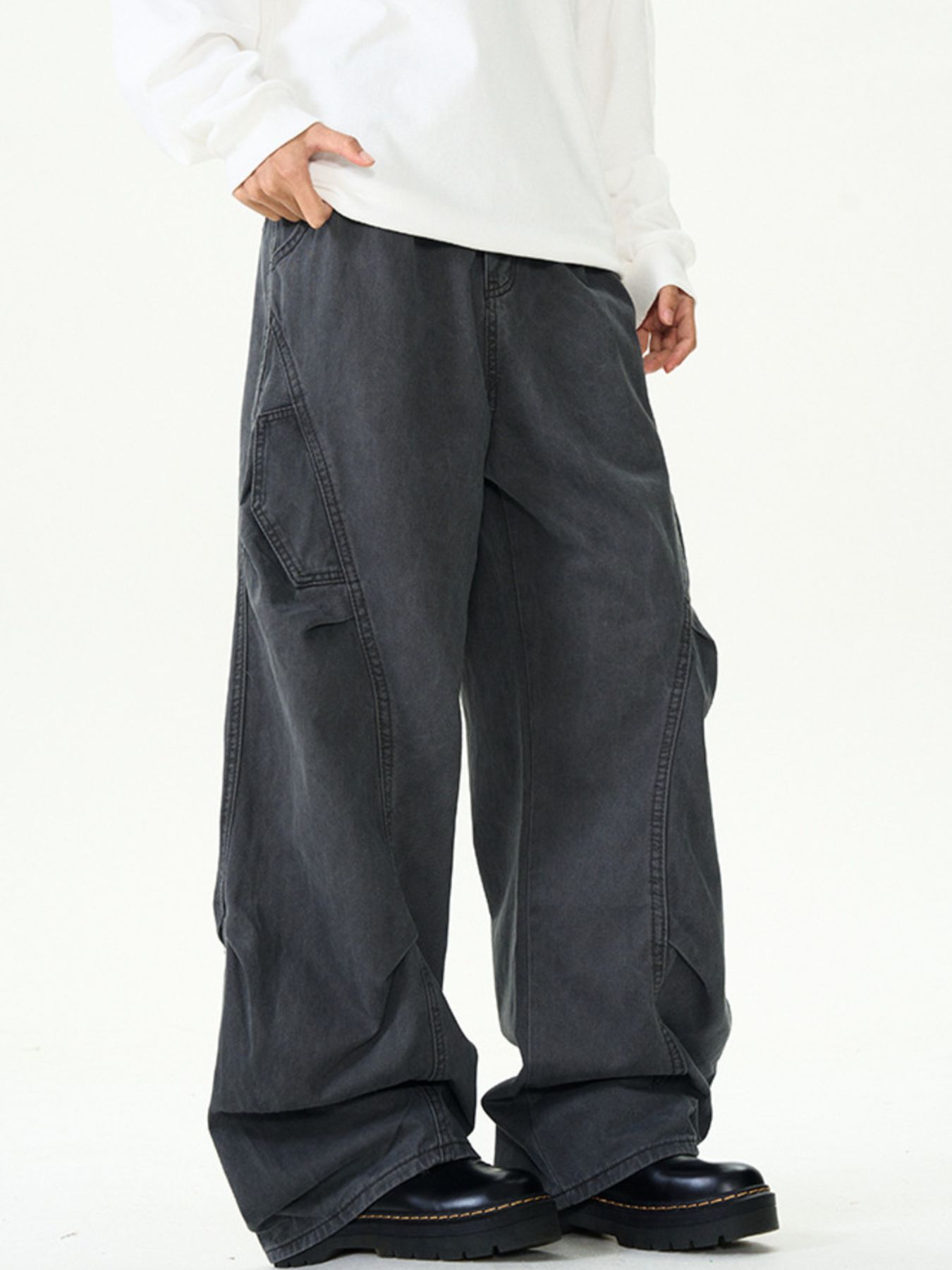 Men's Loose Fit Cargo Pants