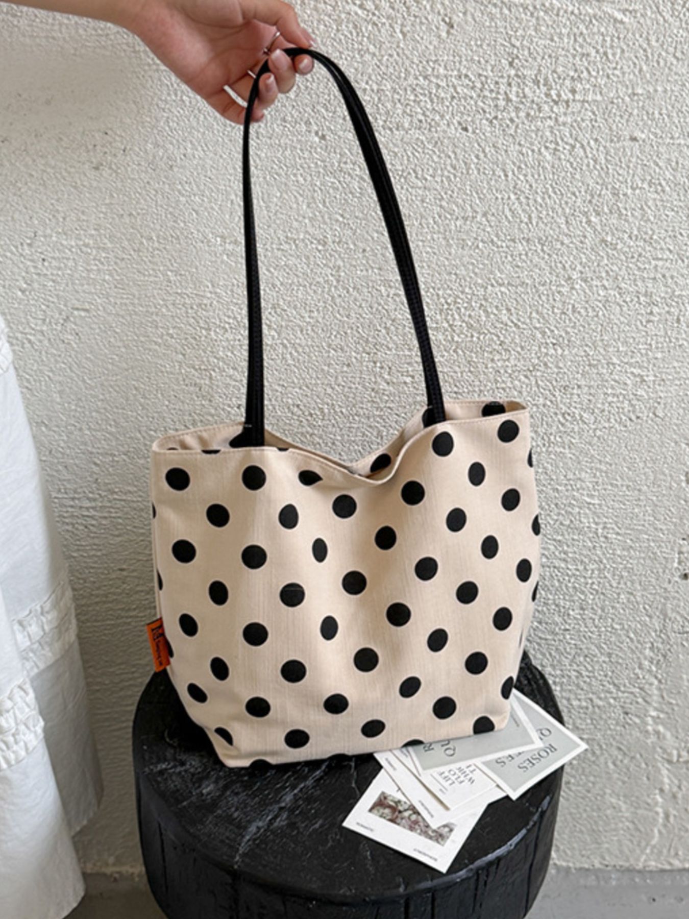 Polka Dot Shoulder Bag 16