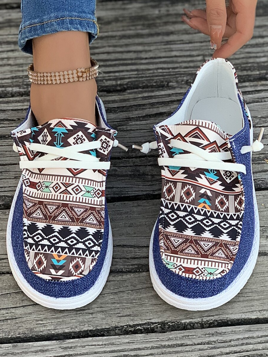 Geometric Lace-Up Round Toe Slip-Ons