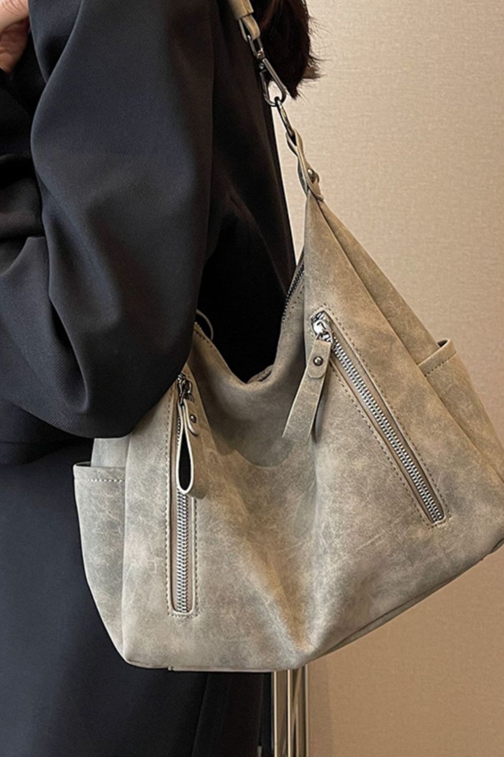 Zipper Details Adjustable Strap Crossbody Bag