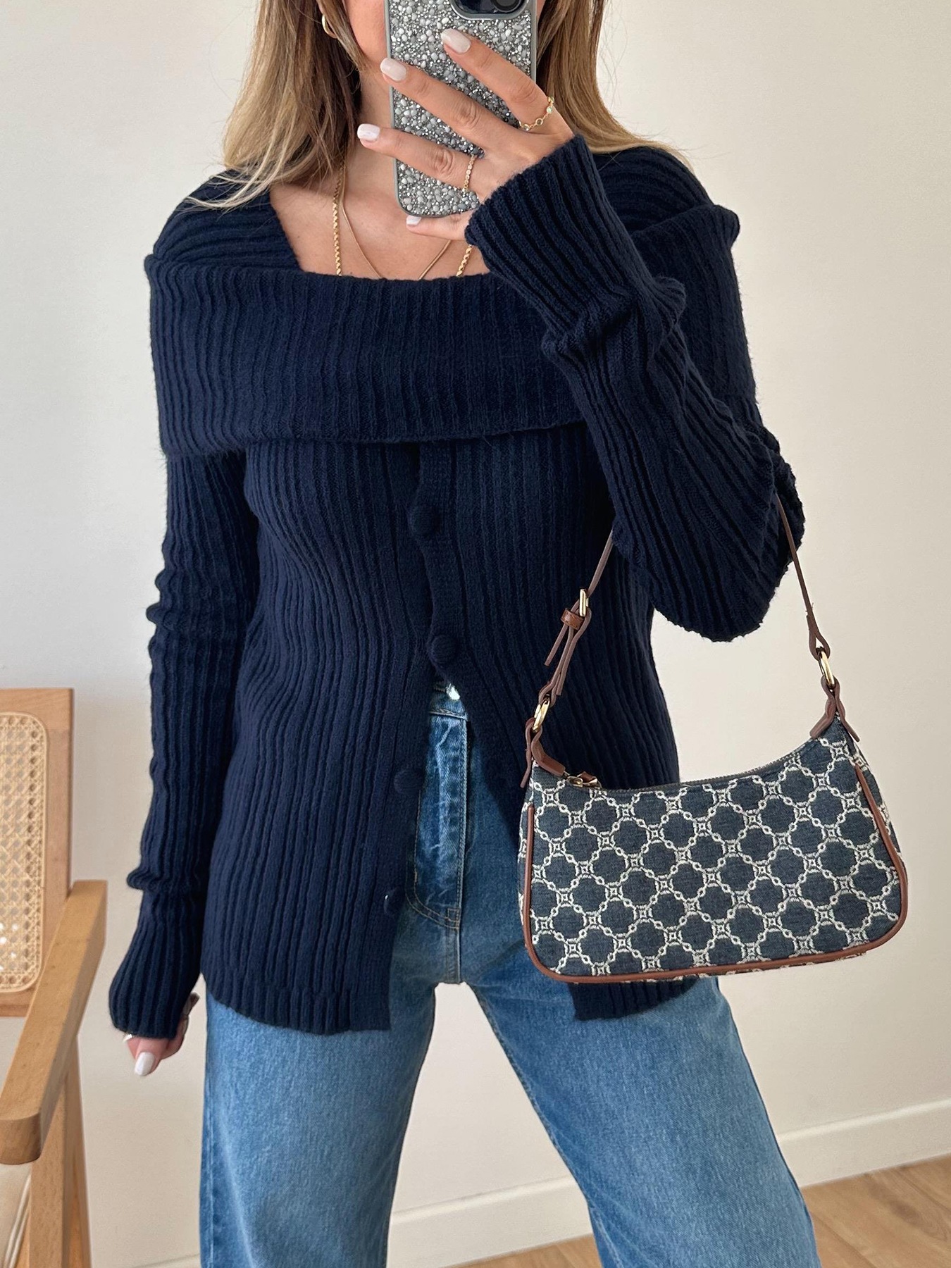 Textured Slit Front Long Sleeve Knit Top