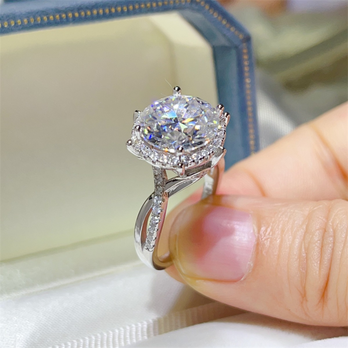 5 Carat Round Cut Moissanite Engagement Ring
