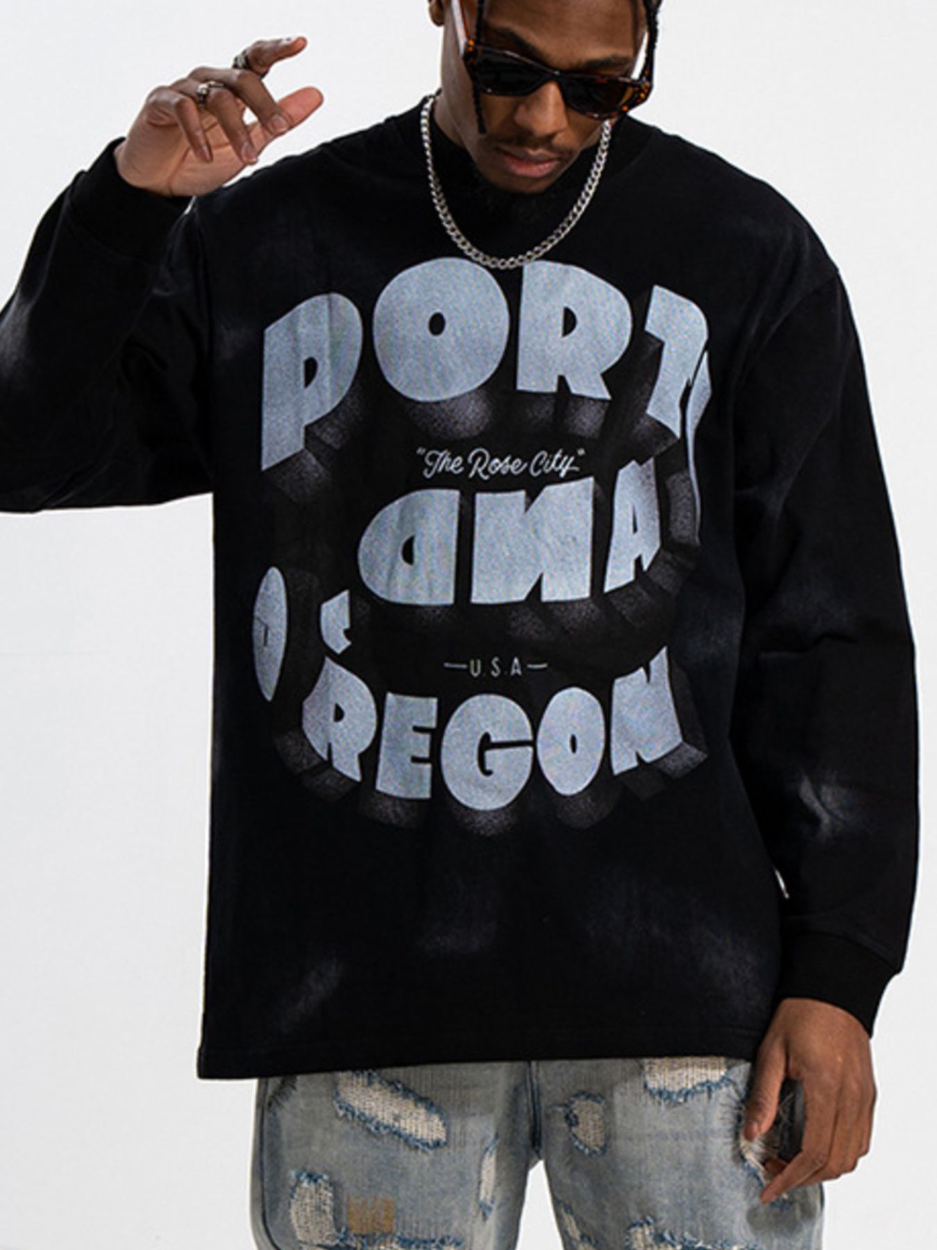 Men's Graphic Round Neck Long Sleeve T-Shirt