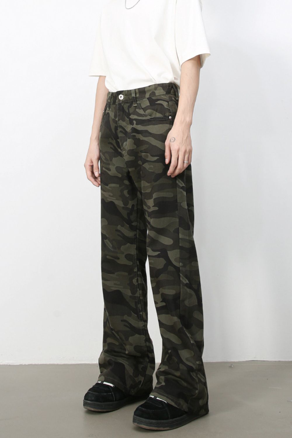 Men's Camouflage Jeans with Pockets
