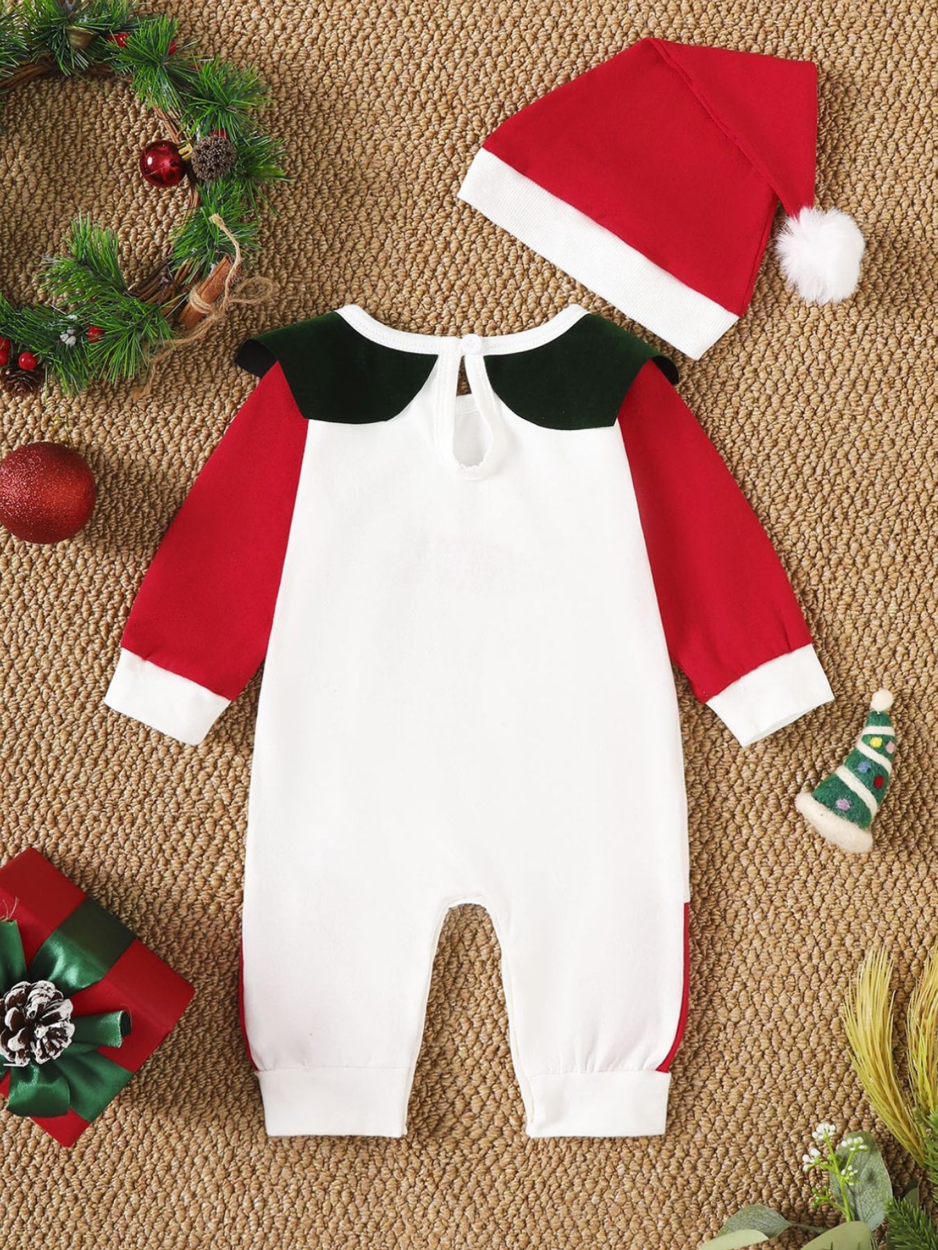 Children's 2-Piece Christmas-Themed Set with Jumpsuit and Santa Claus Hat