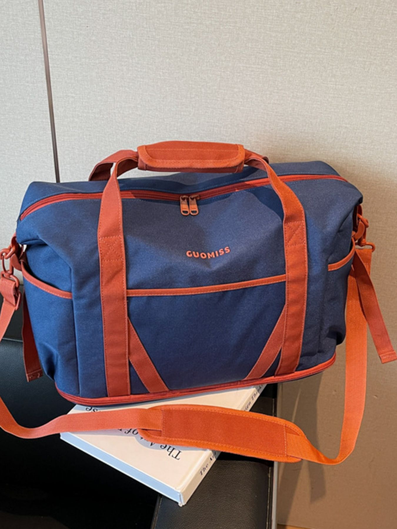 Contrast Oxford Cloth Travel Bag 7