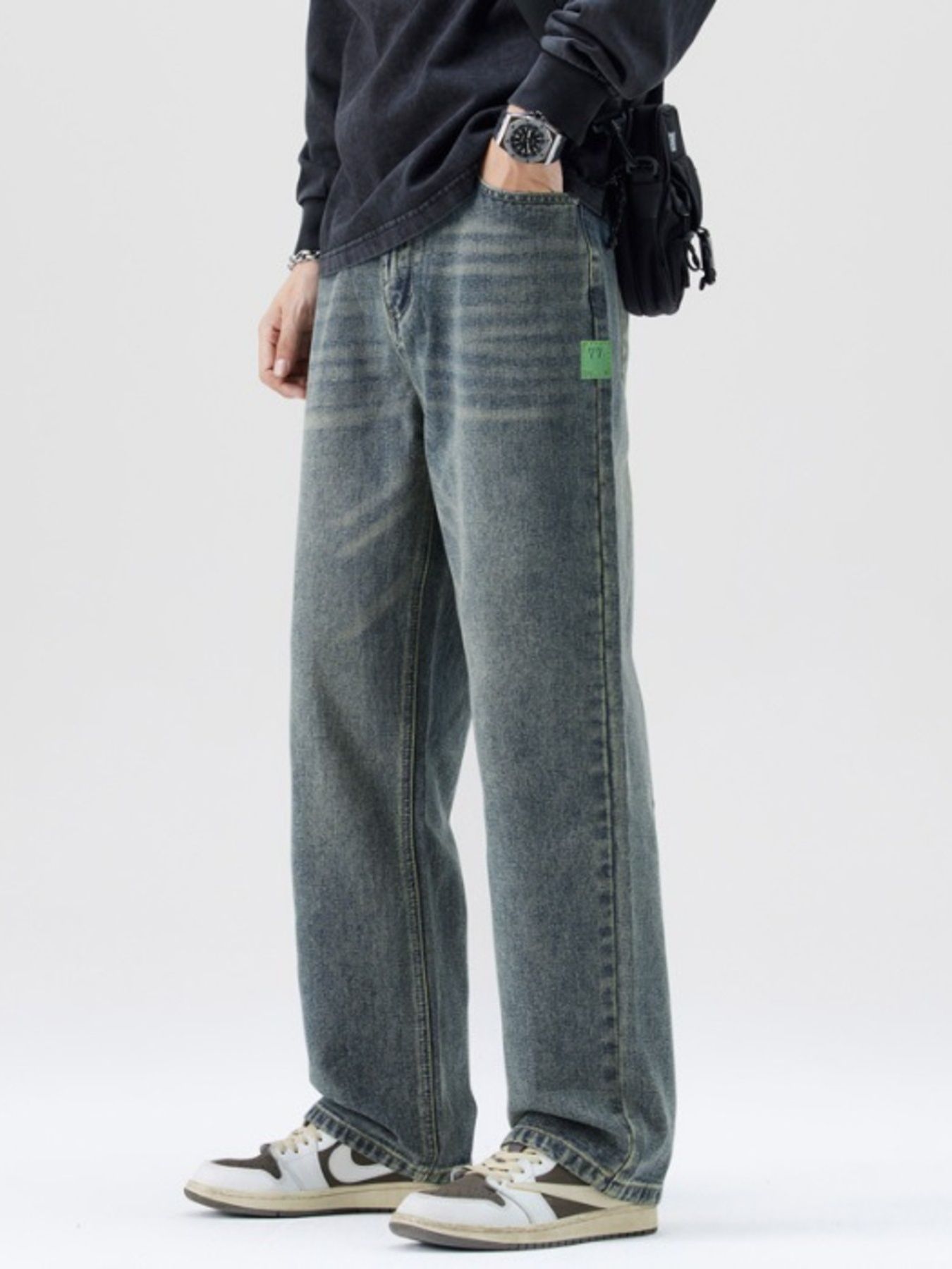 Men's Wide Leg Jeans with Pockets