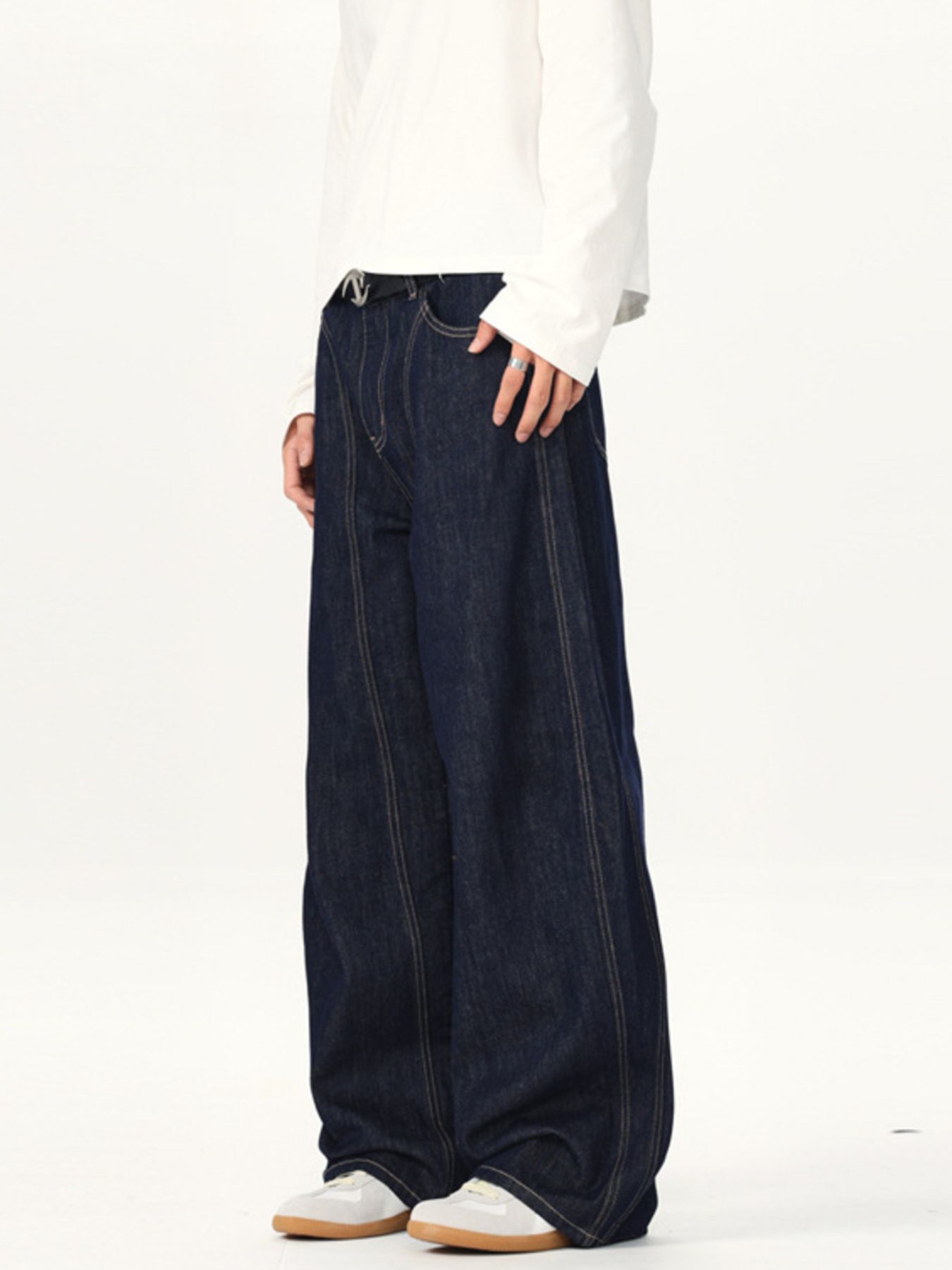 Men's Wide Leg Jeans