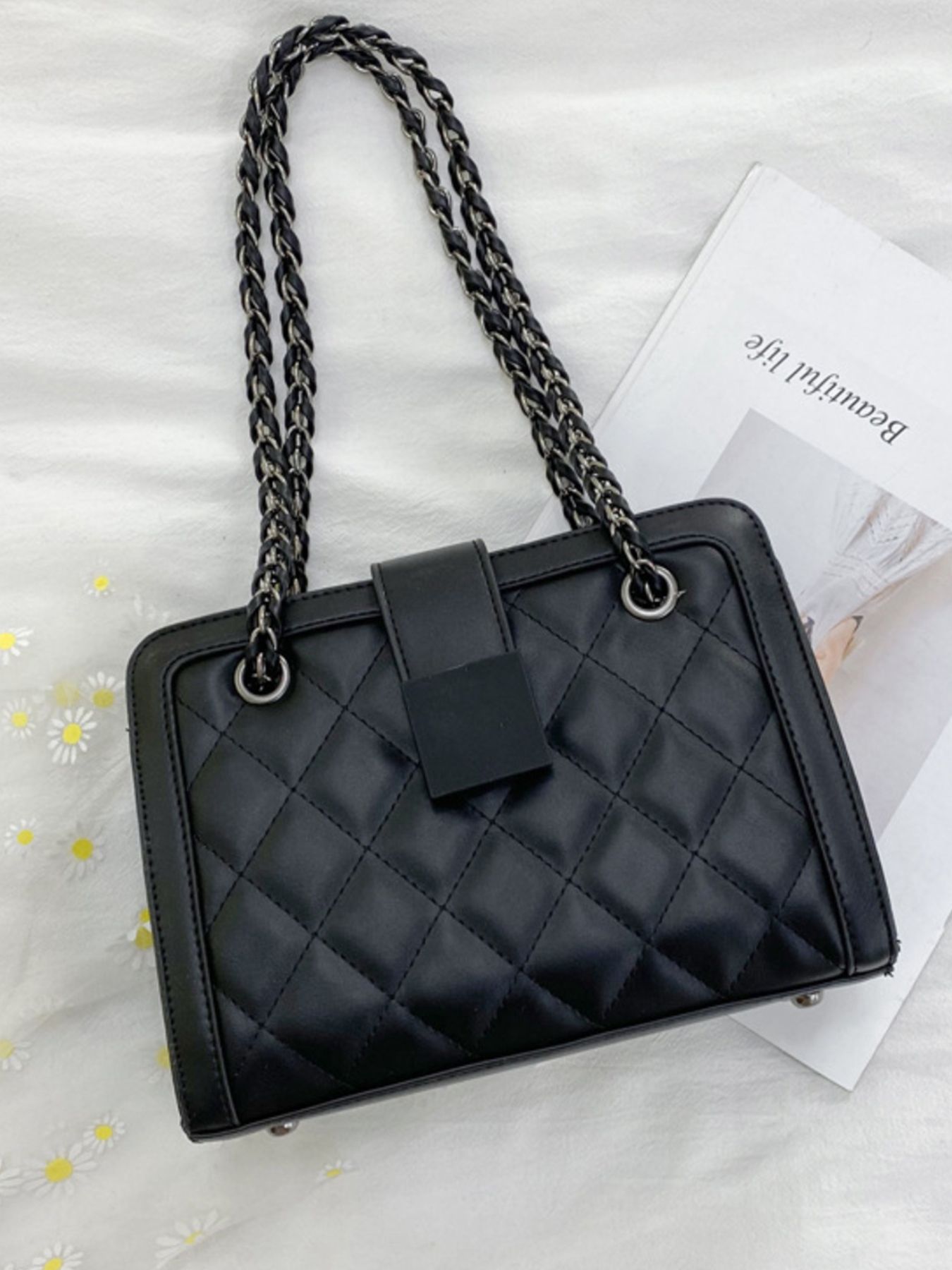 Quilted Chain Strap Shoulder Bag
