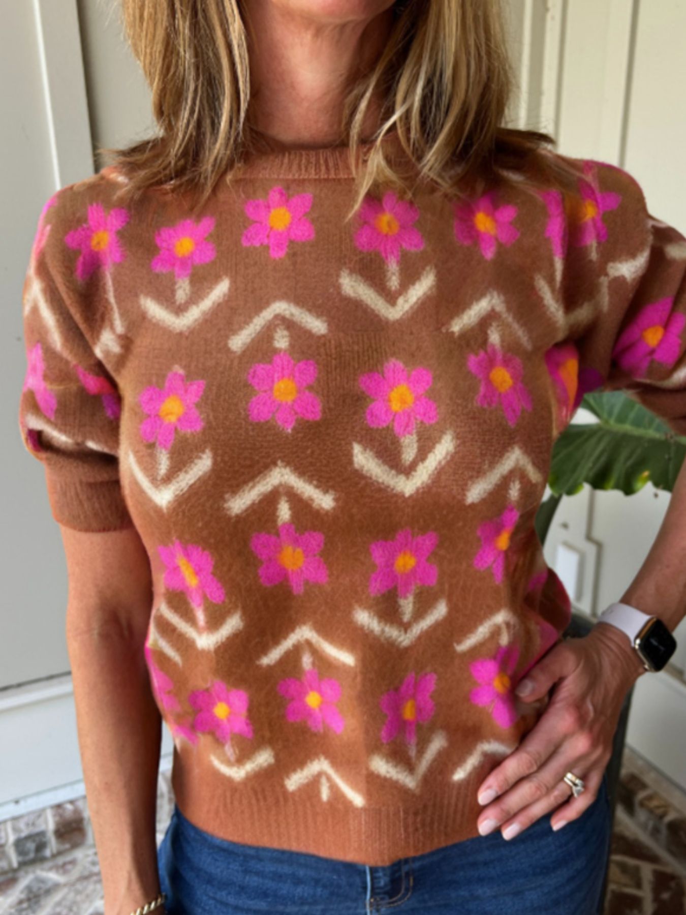 Floral Pattern Short Sleeve Sweater