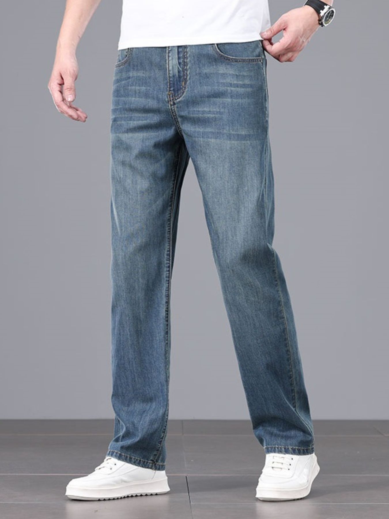 Men's Straight Fit Wash Jeans