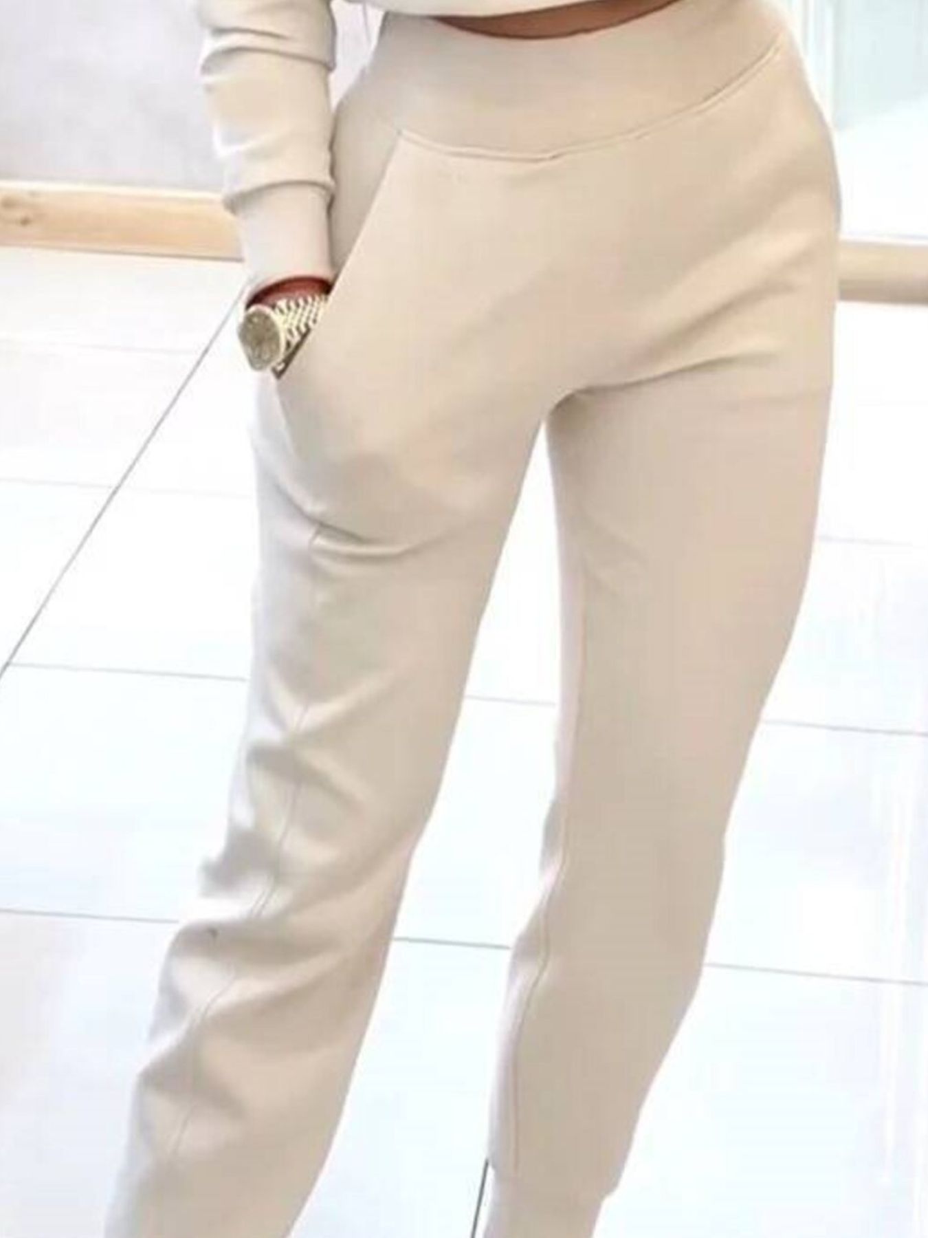 Casual Chic Cropped Sweatshirt and Jogger Set