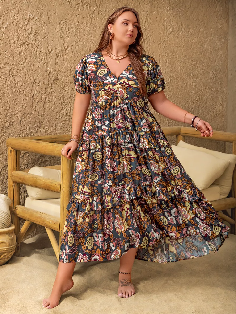 Plus Size V-Neck Short Sleeve Midi Dress