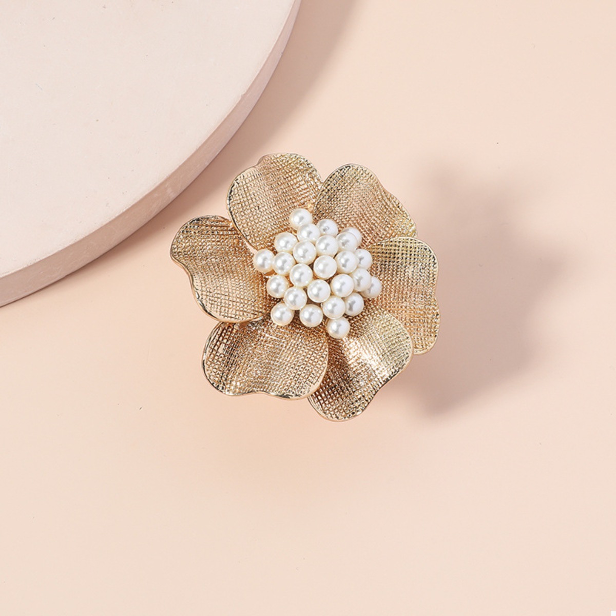18K Gold-Plated Pearl Flower Ring