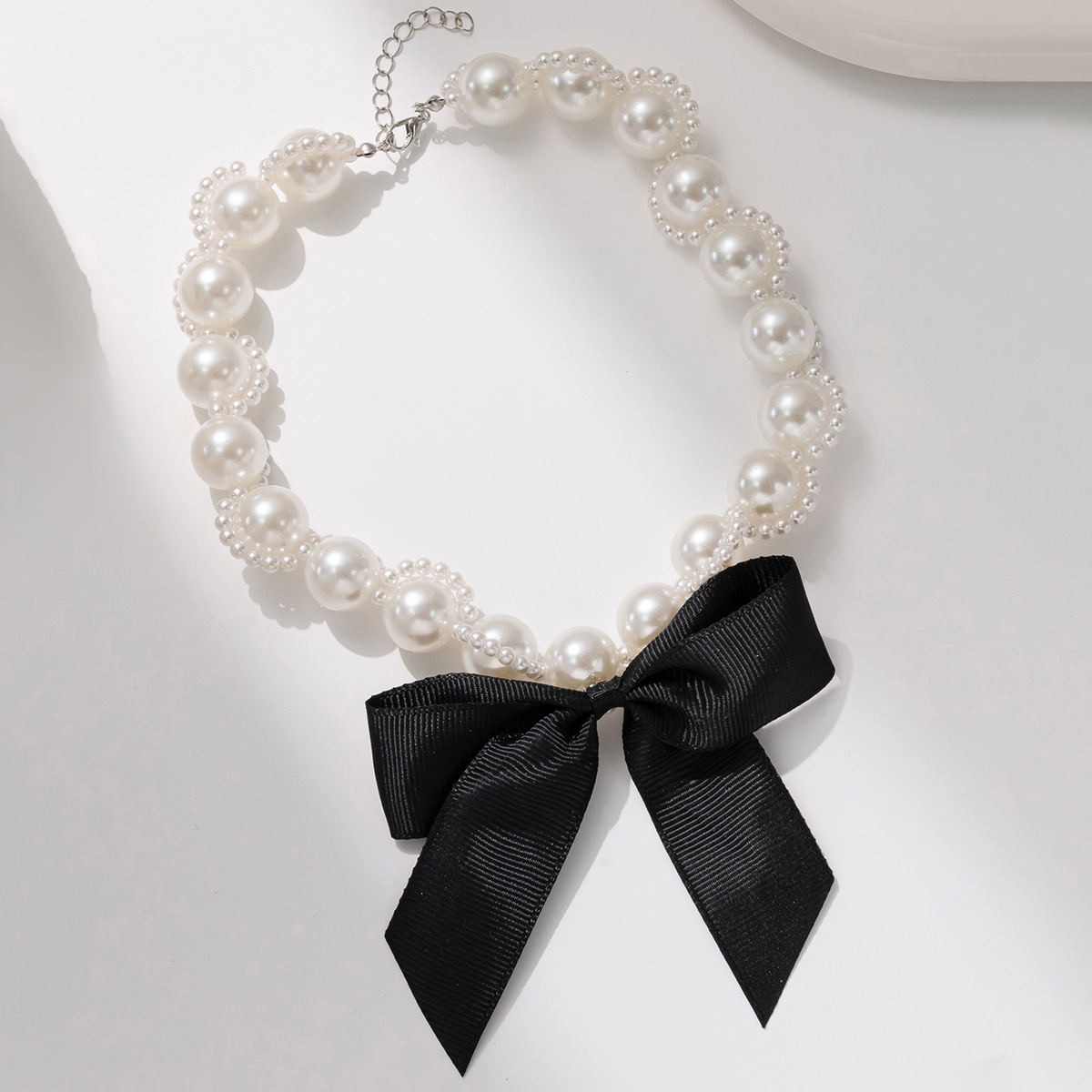 Pearl Choker Necklace with Bow Accent