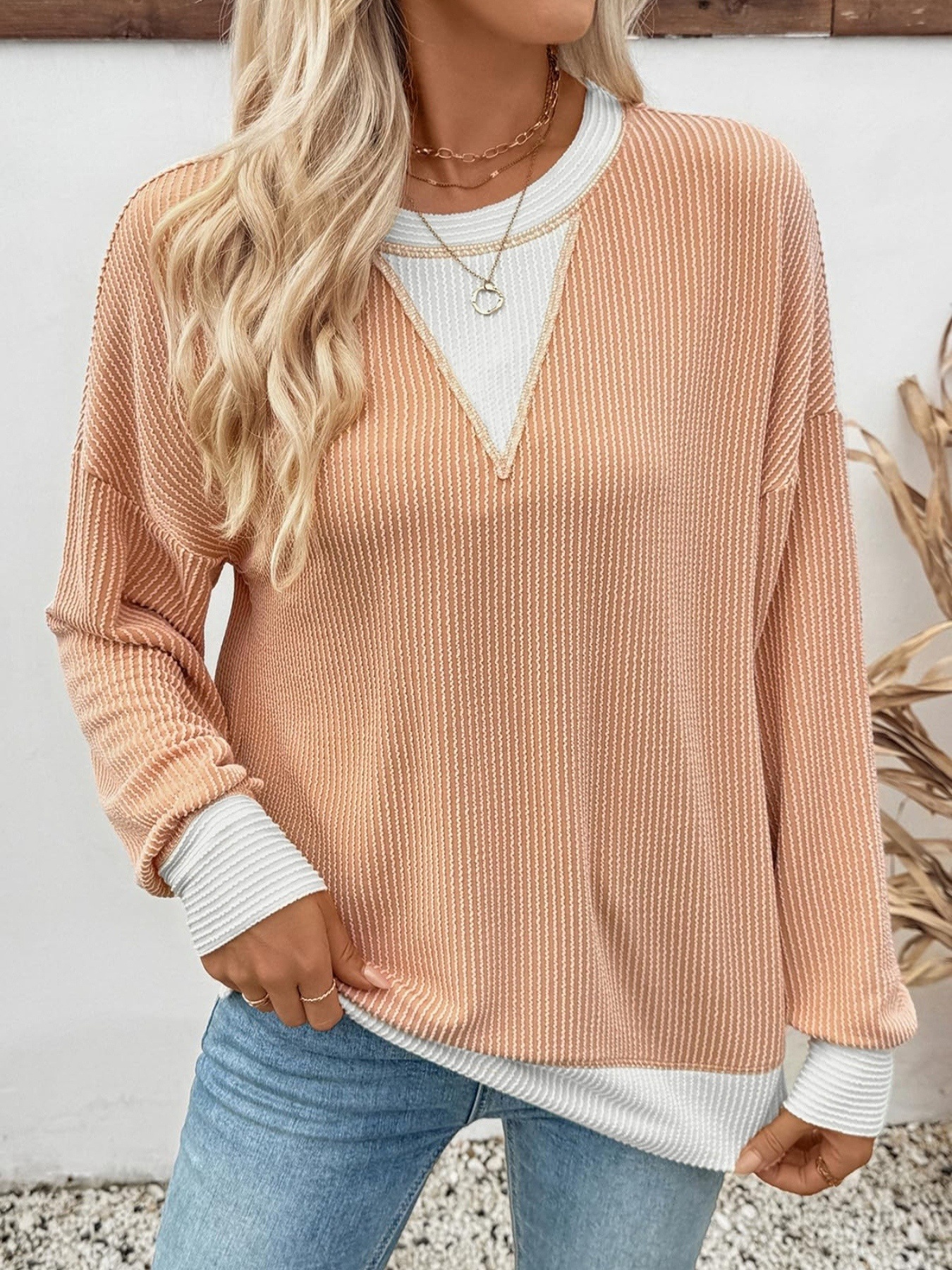 Two-Tone Ribbed Knit Sweatshirt
