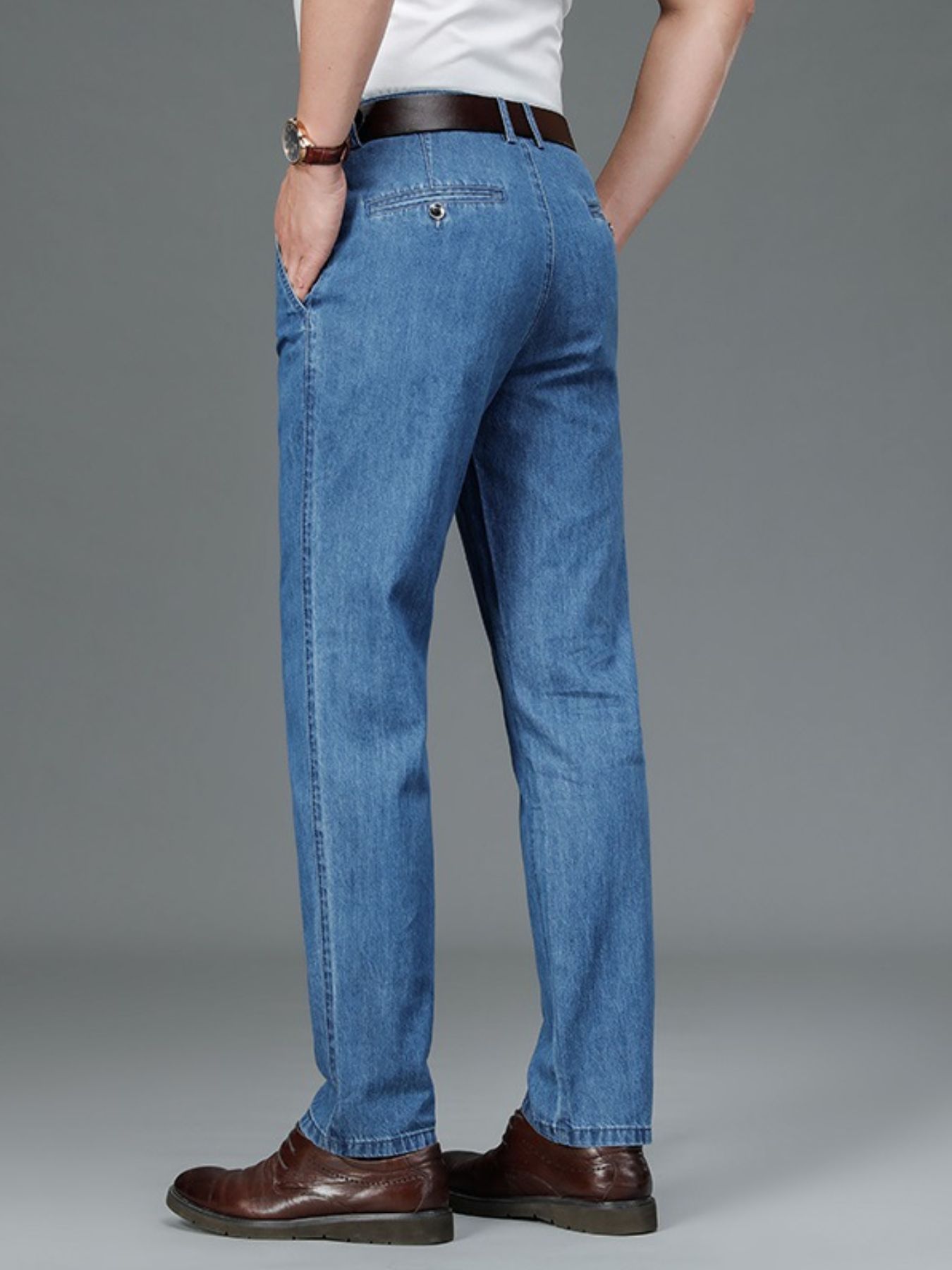 Men's Straight Leg Jeans