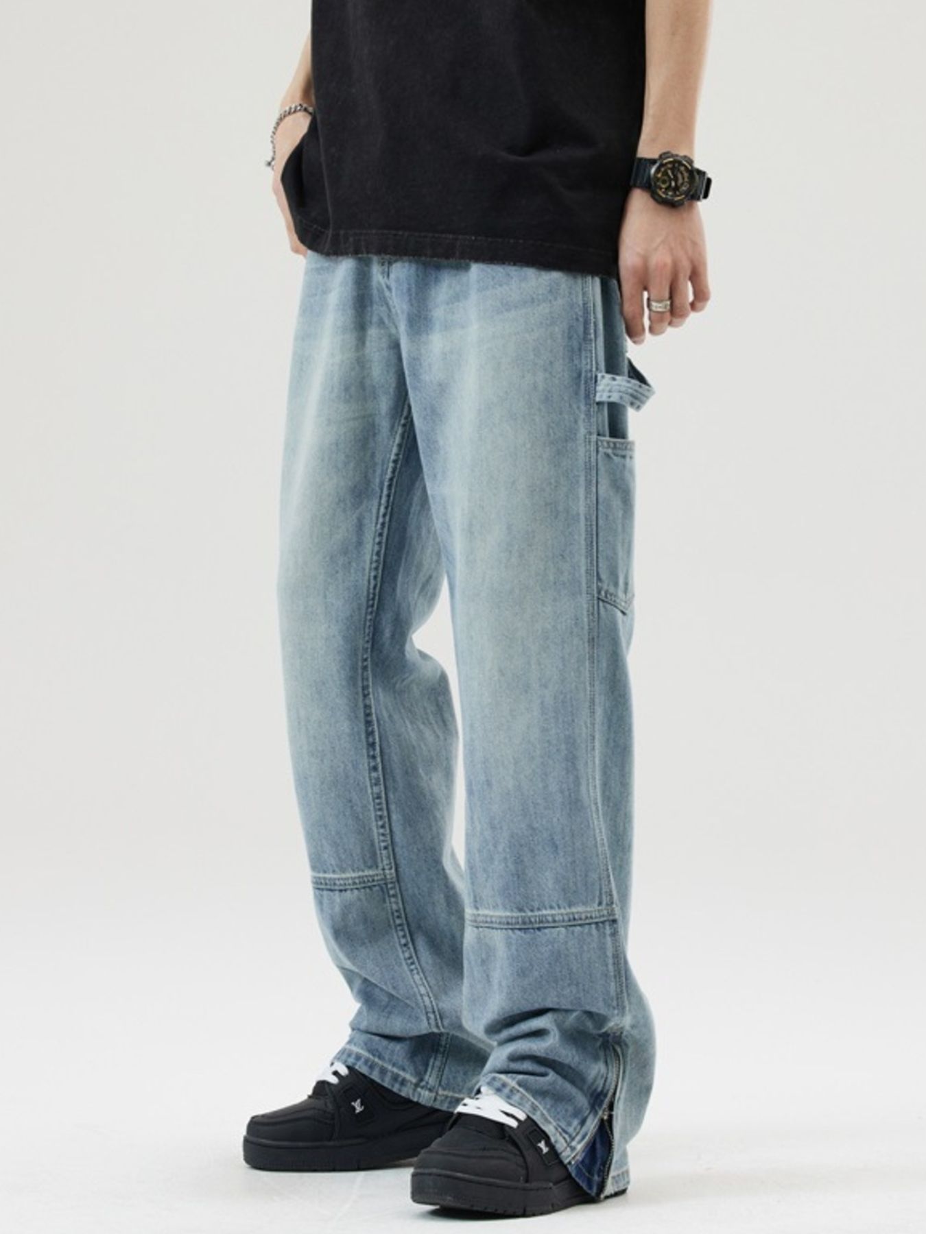 Men's Relaxed Fit Washed Jeans