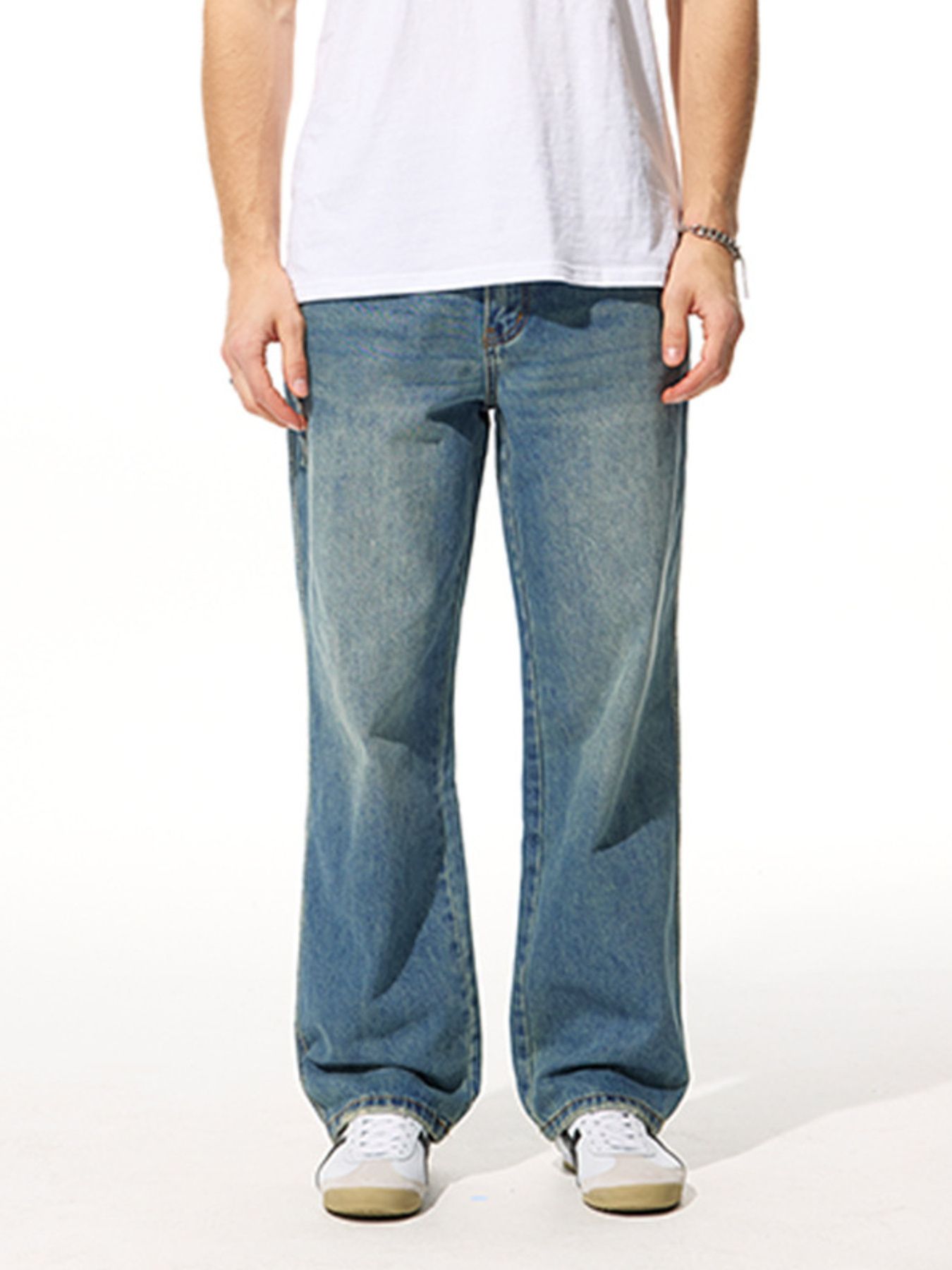 Men's Relaxed Fit Wash Jeans