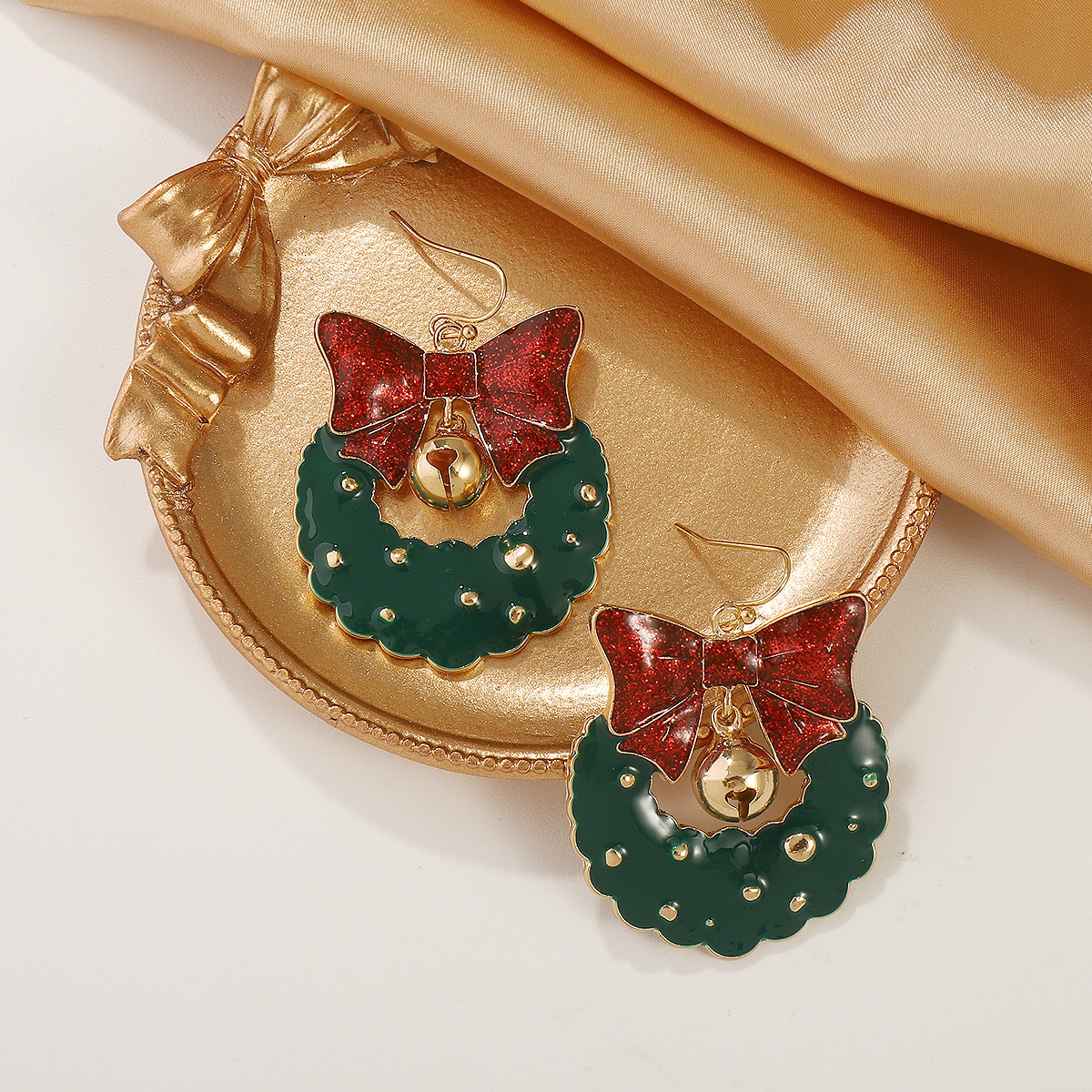 Christmas Wreath Bow Drop Earrings