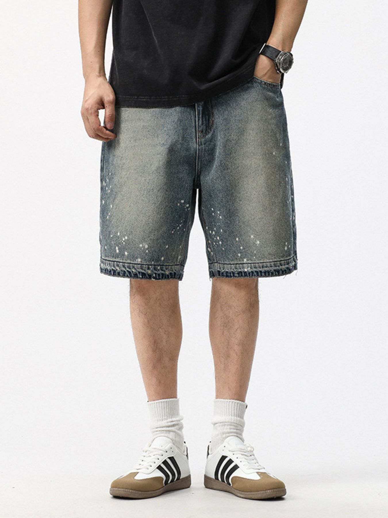 Men's Loose Fit Denim Shorts