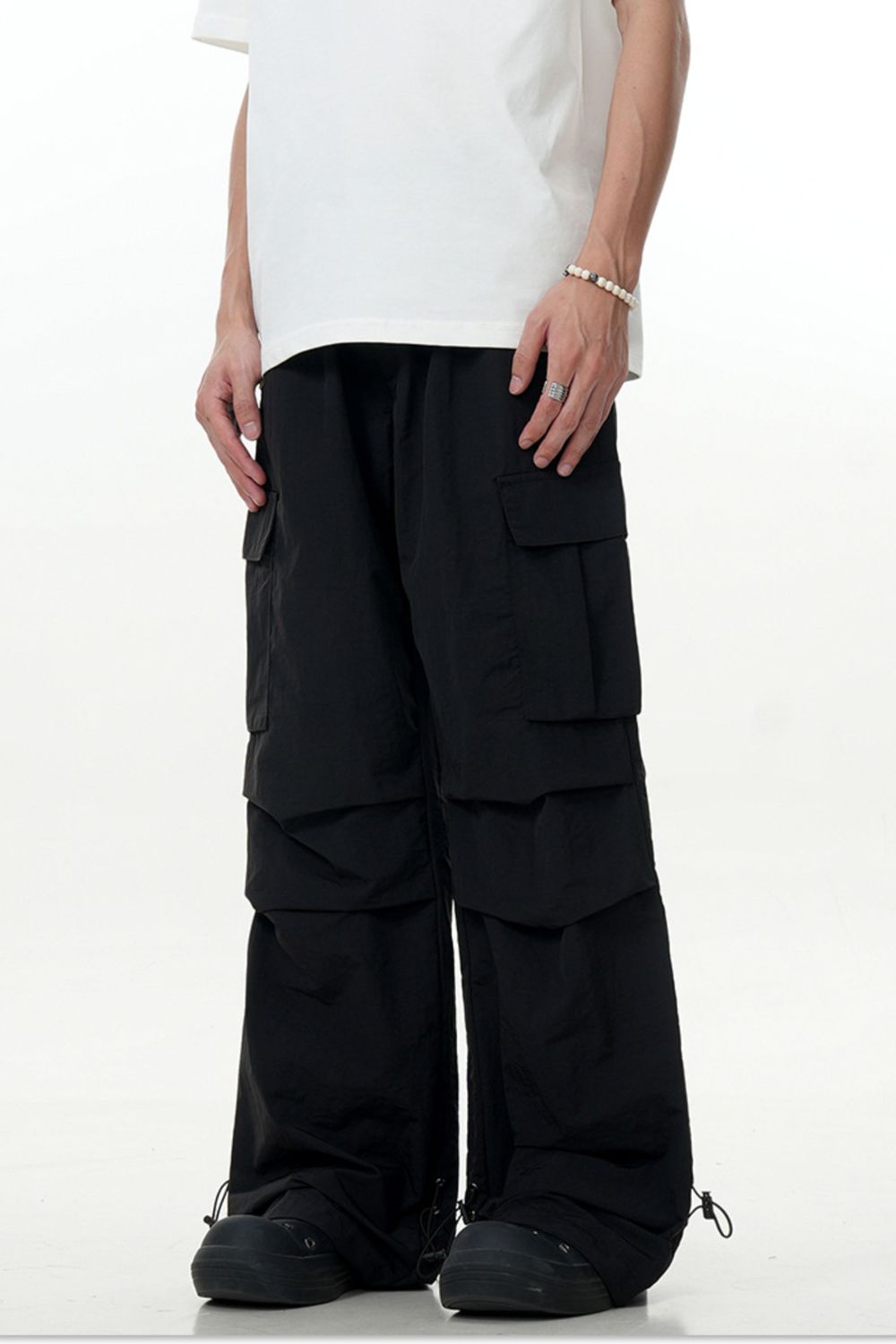 Men's Loose Fit Multi-Pocket Cargo Pants