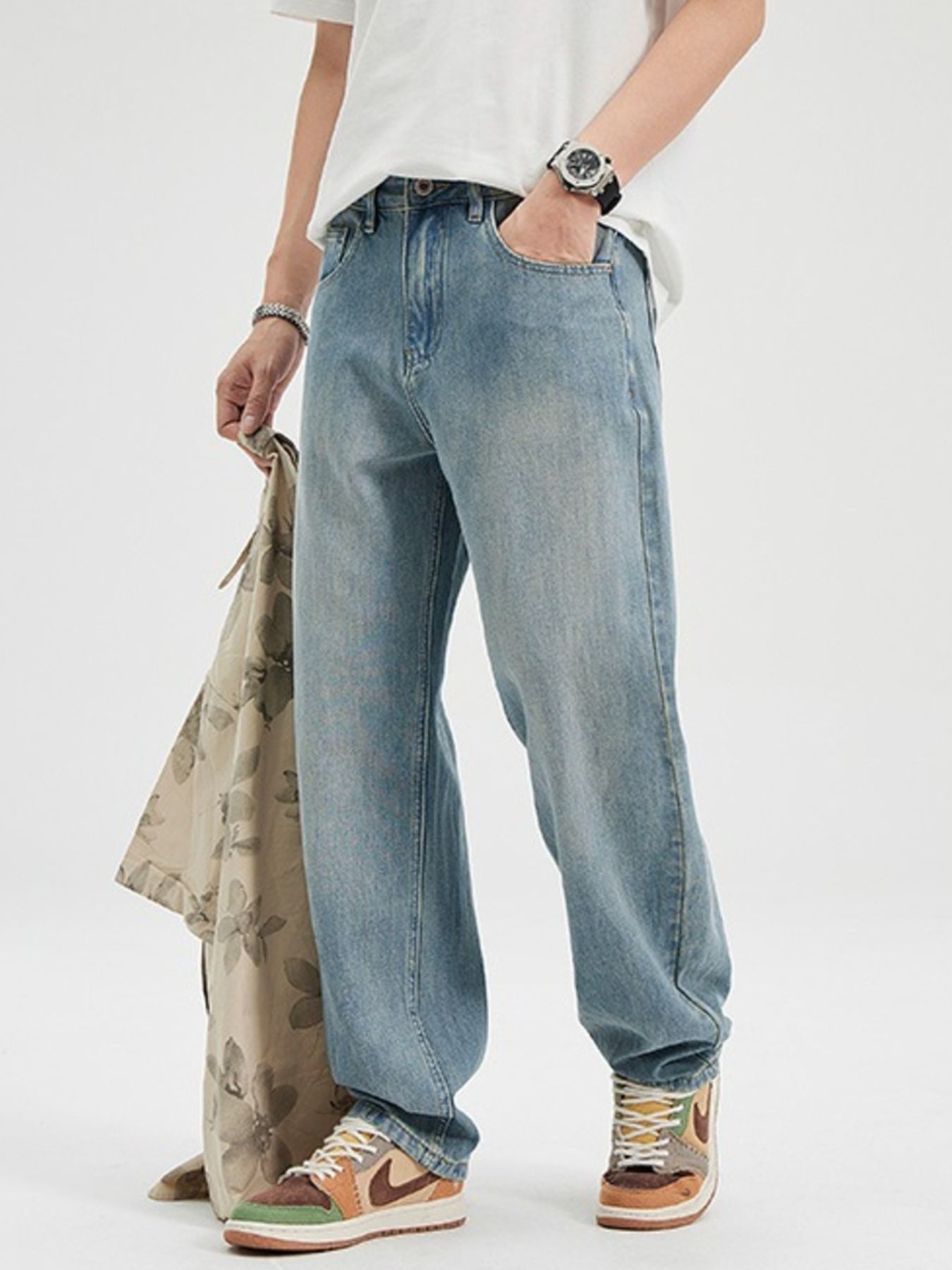 Men's Wash Relaxed Fit Jeans