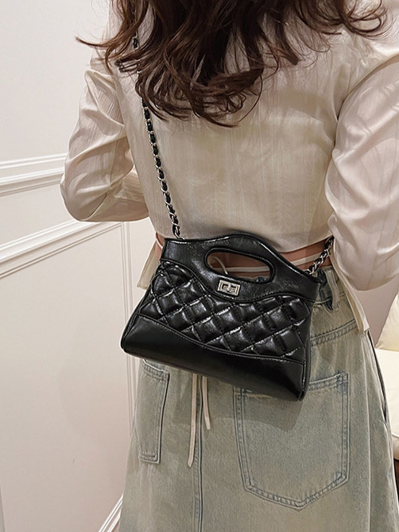 Quilted Pattern Top Handle Crossbody Bag 4