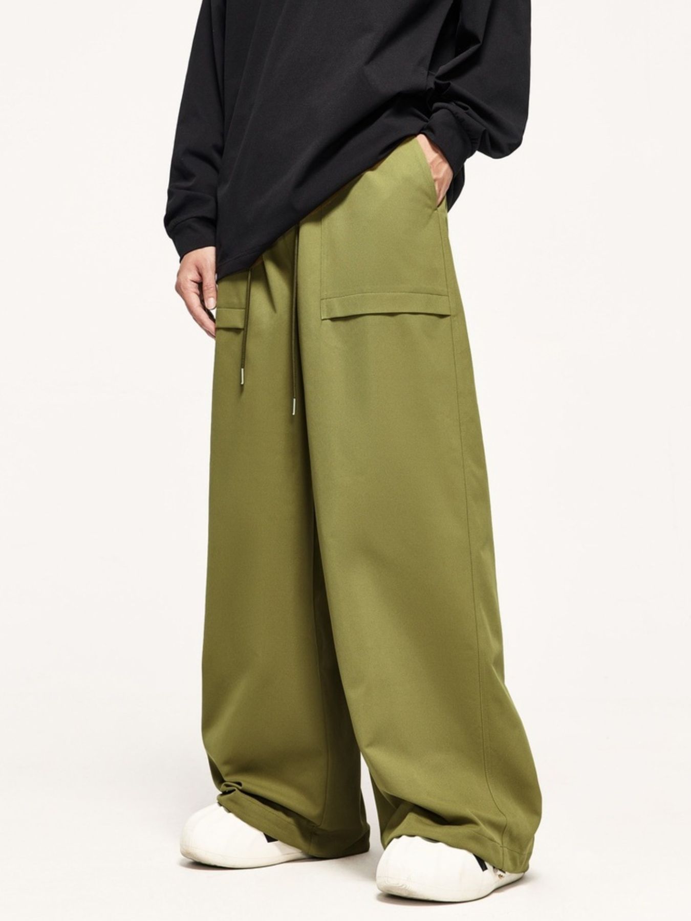 Men's Wide Leg Cargo Pants