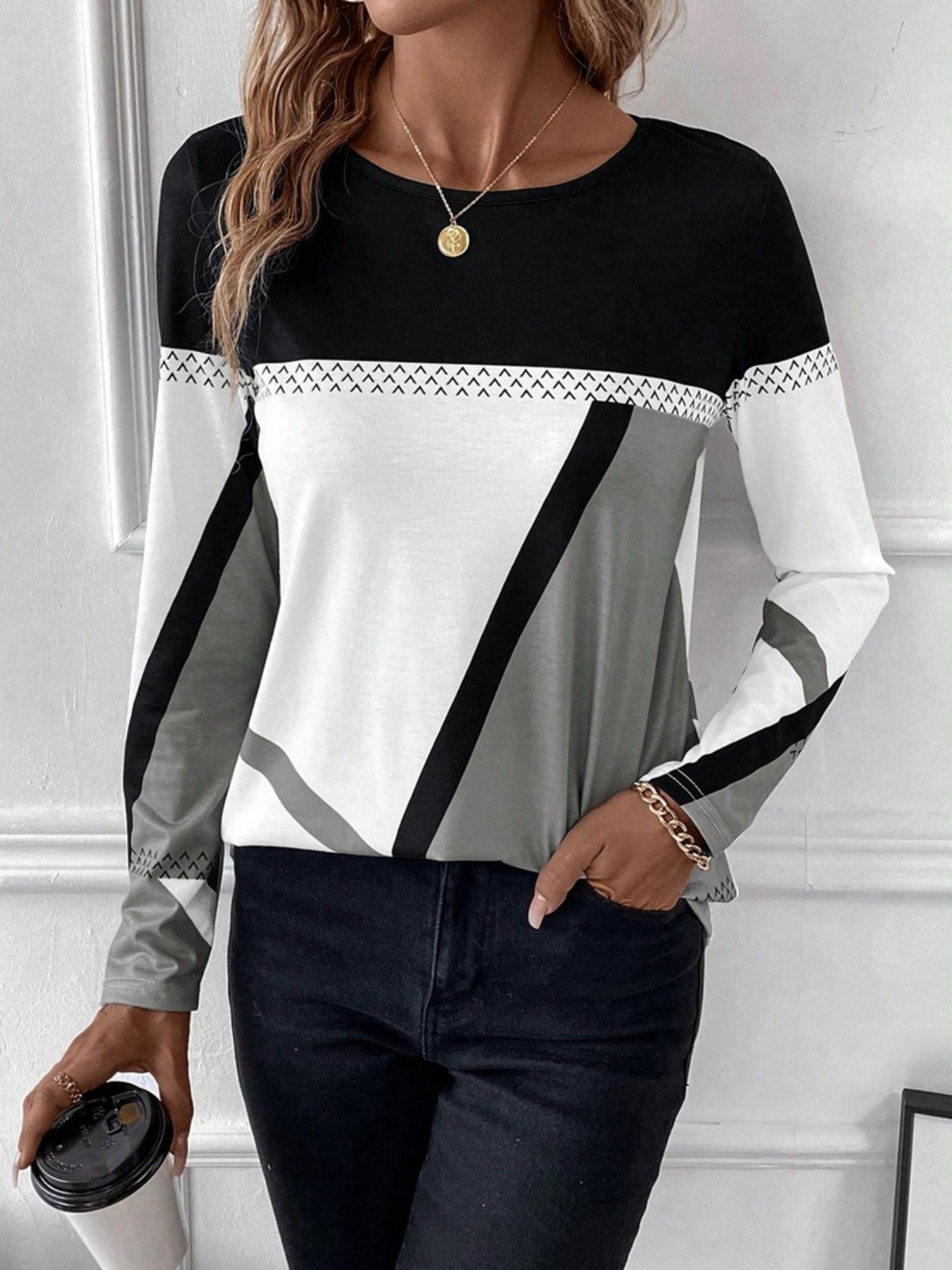 Color Block Long Sleeve T-Shirt