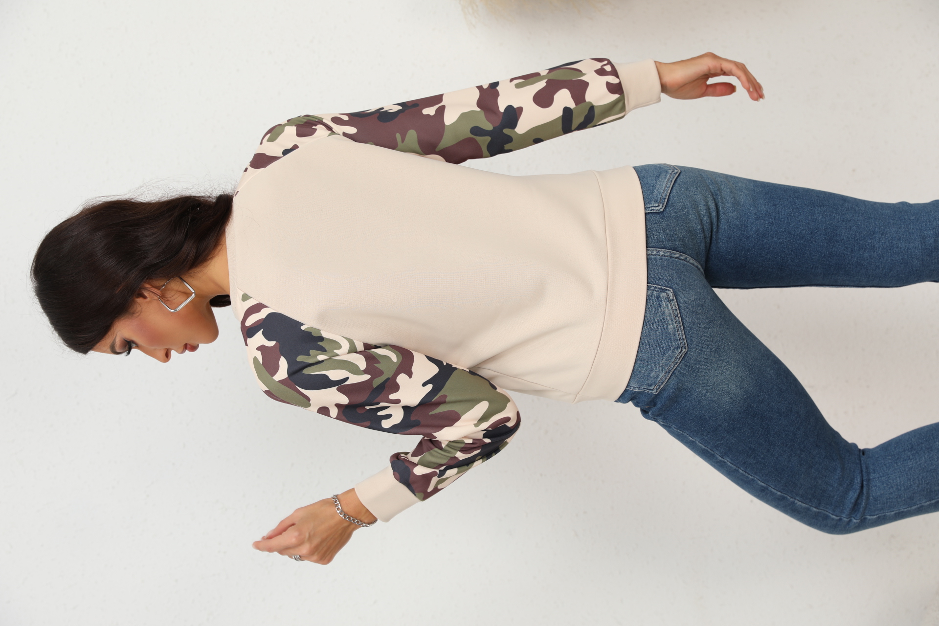 Camouflage Raglan Sleeve Sweatshirt