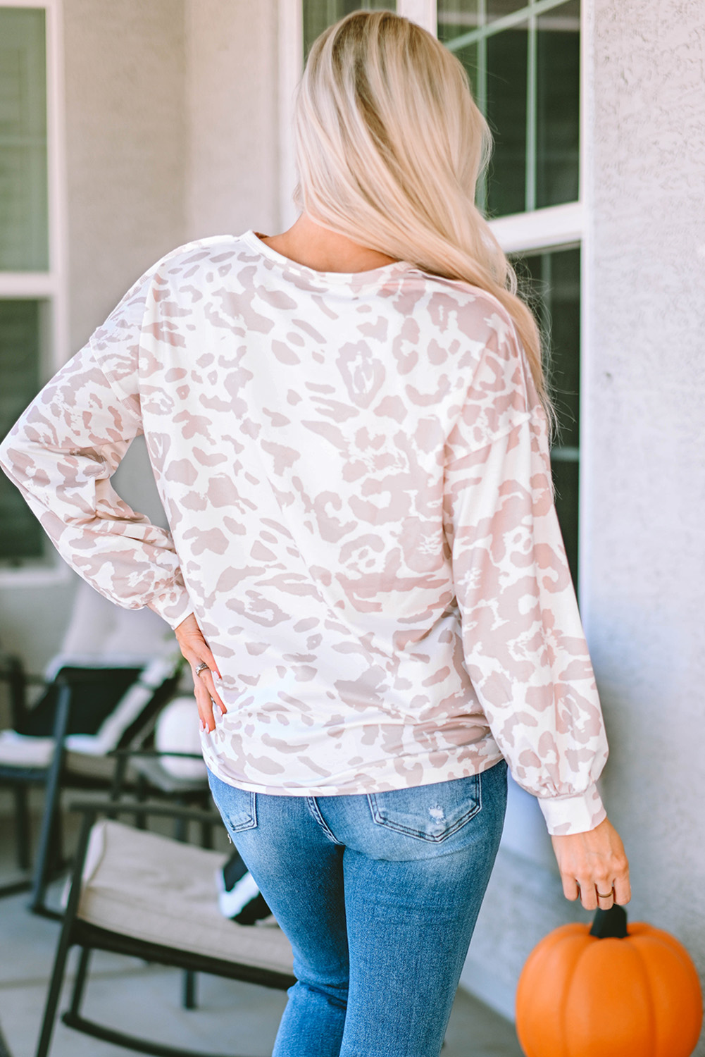 Round Neck Color Block Dropped Shoulder T-Shirt