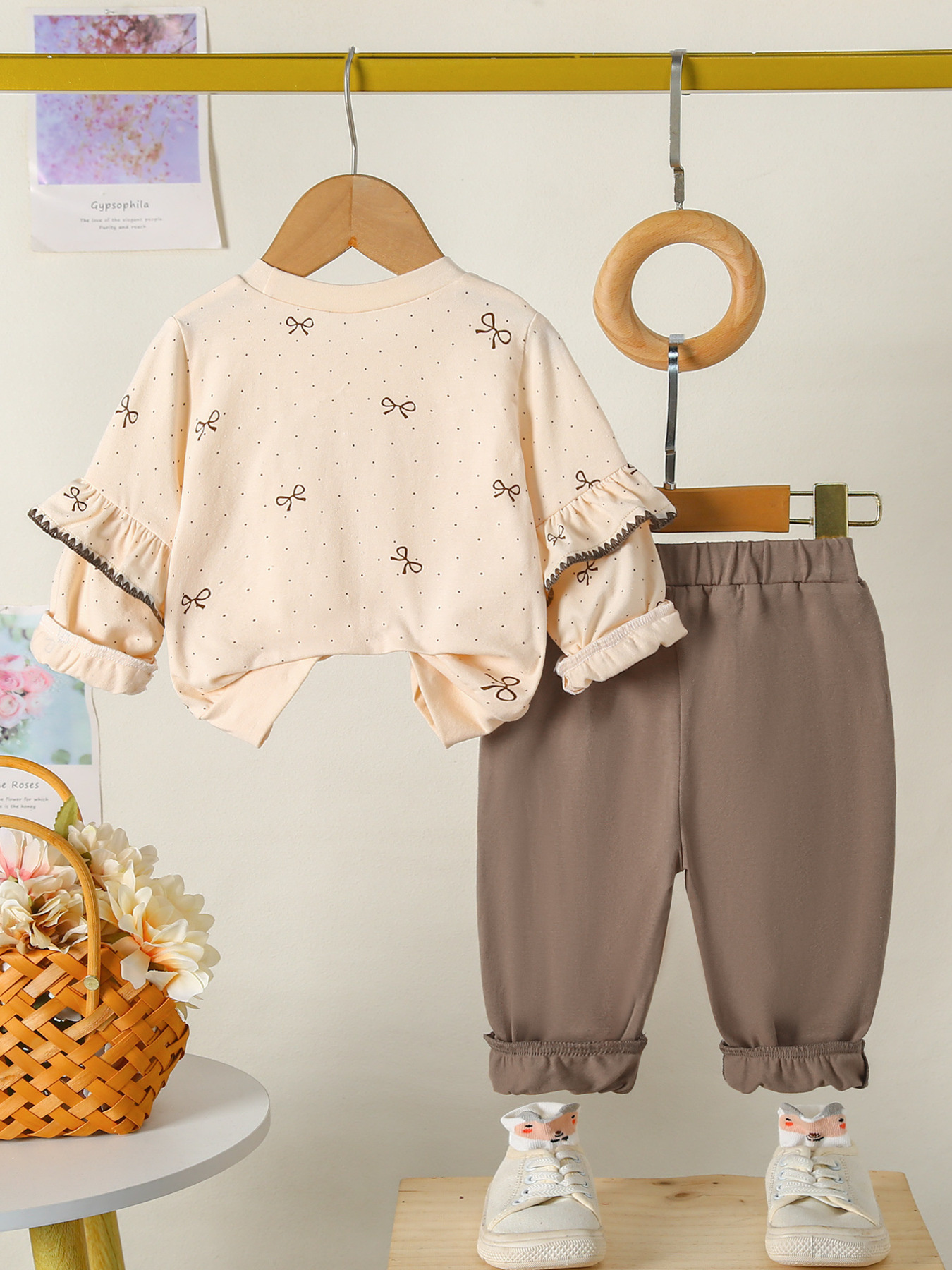 Children's Bowknot Ruffle Sleeve Top and Pants Set
