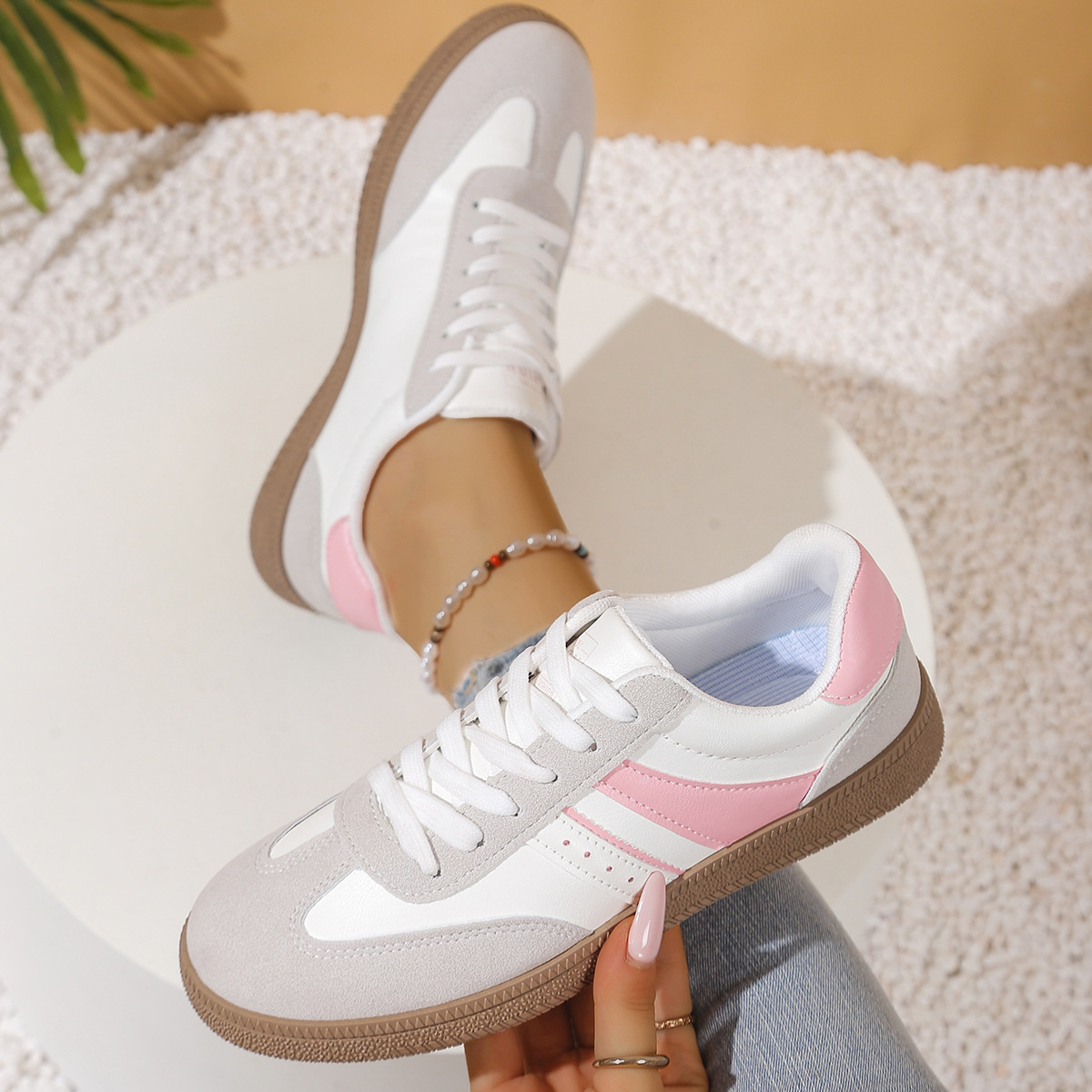 Round Toe Lace Up Sneakers