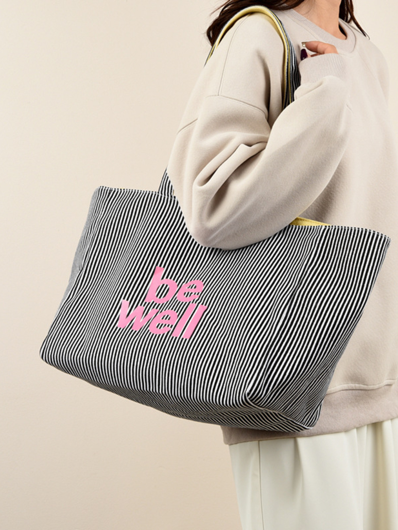 Striped Canvas Duffel Bag 3