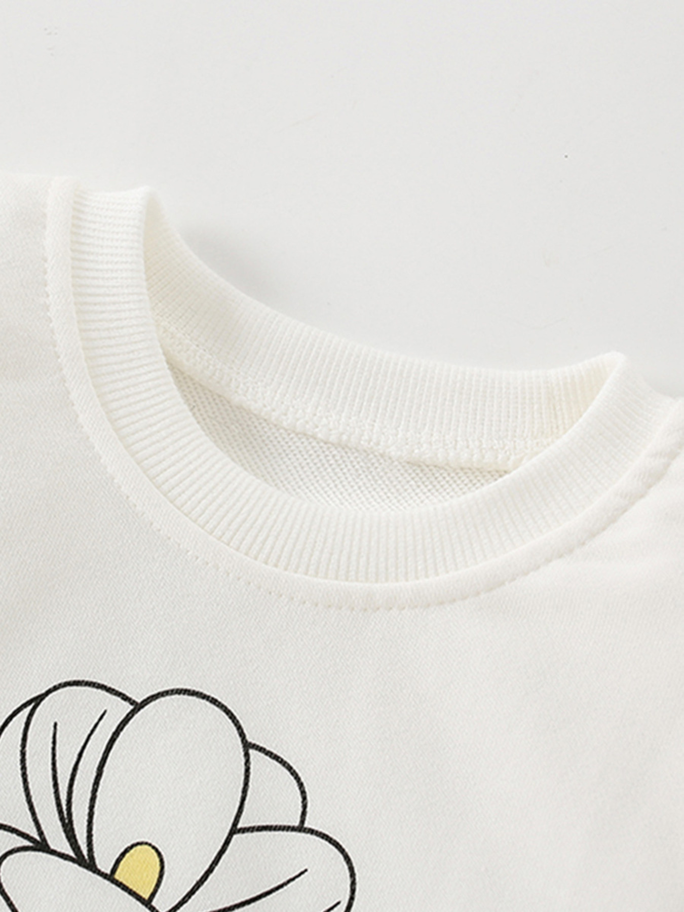 Children's Flower Graphic Crew Neck Sweatshirt