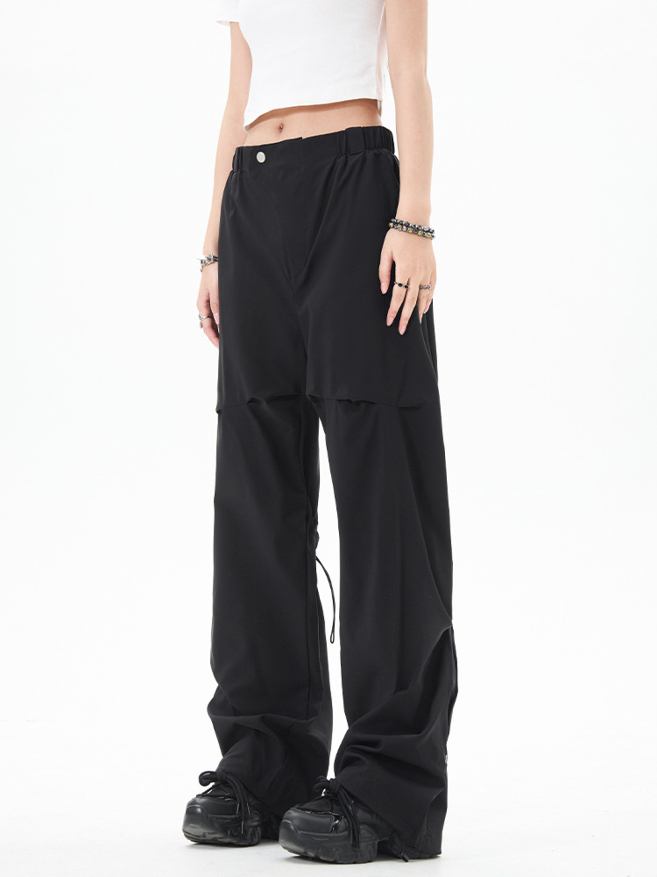Men's Wide Leg Cargo Pants with Button Detail