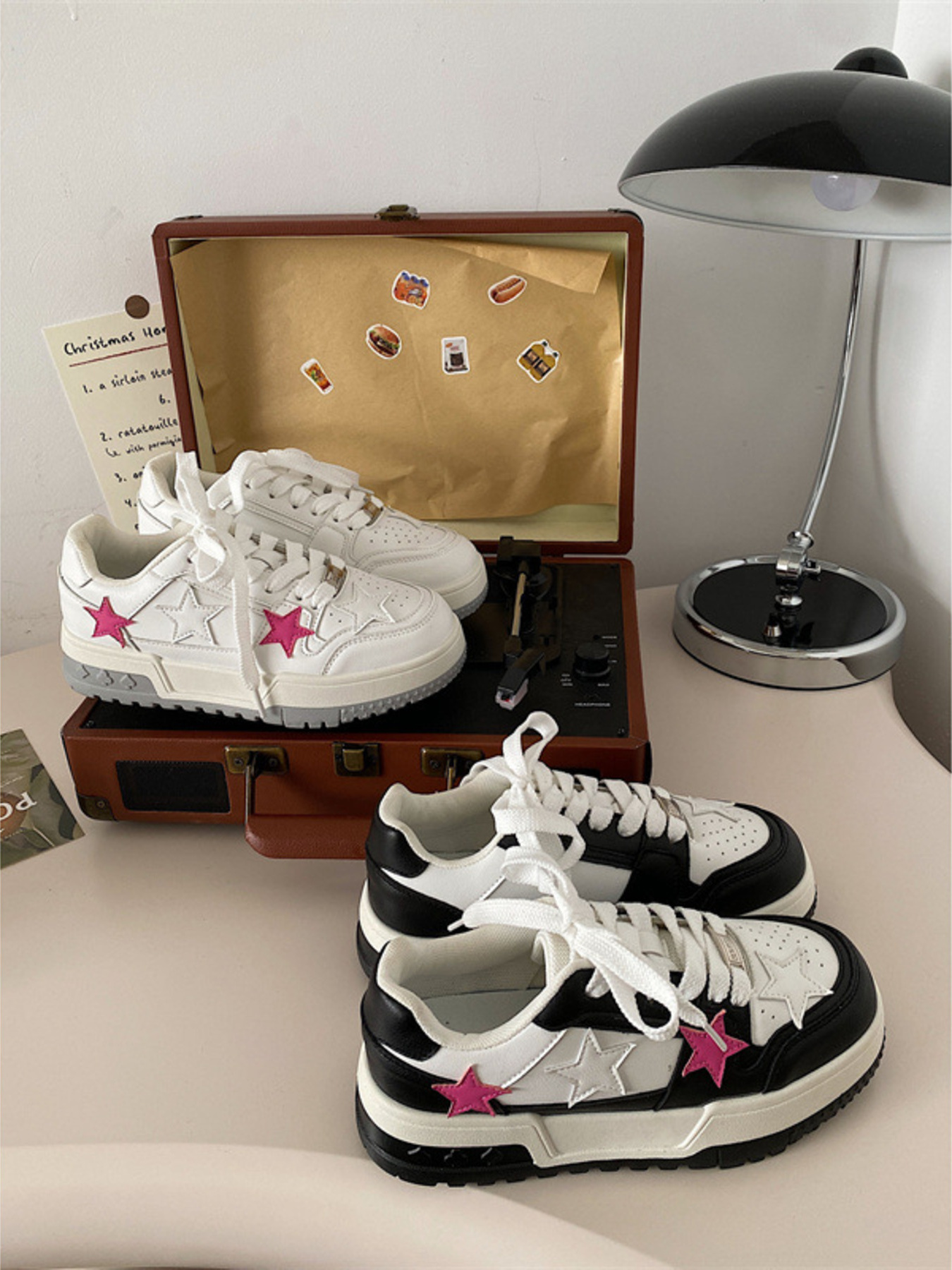 Star Pattern Lace Up Sneakers