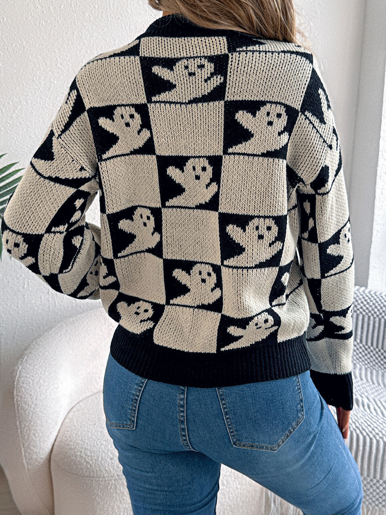 Halloween Ghost Pattern Checkered Round Neck Sweater