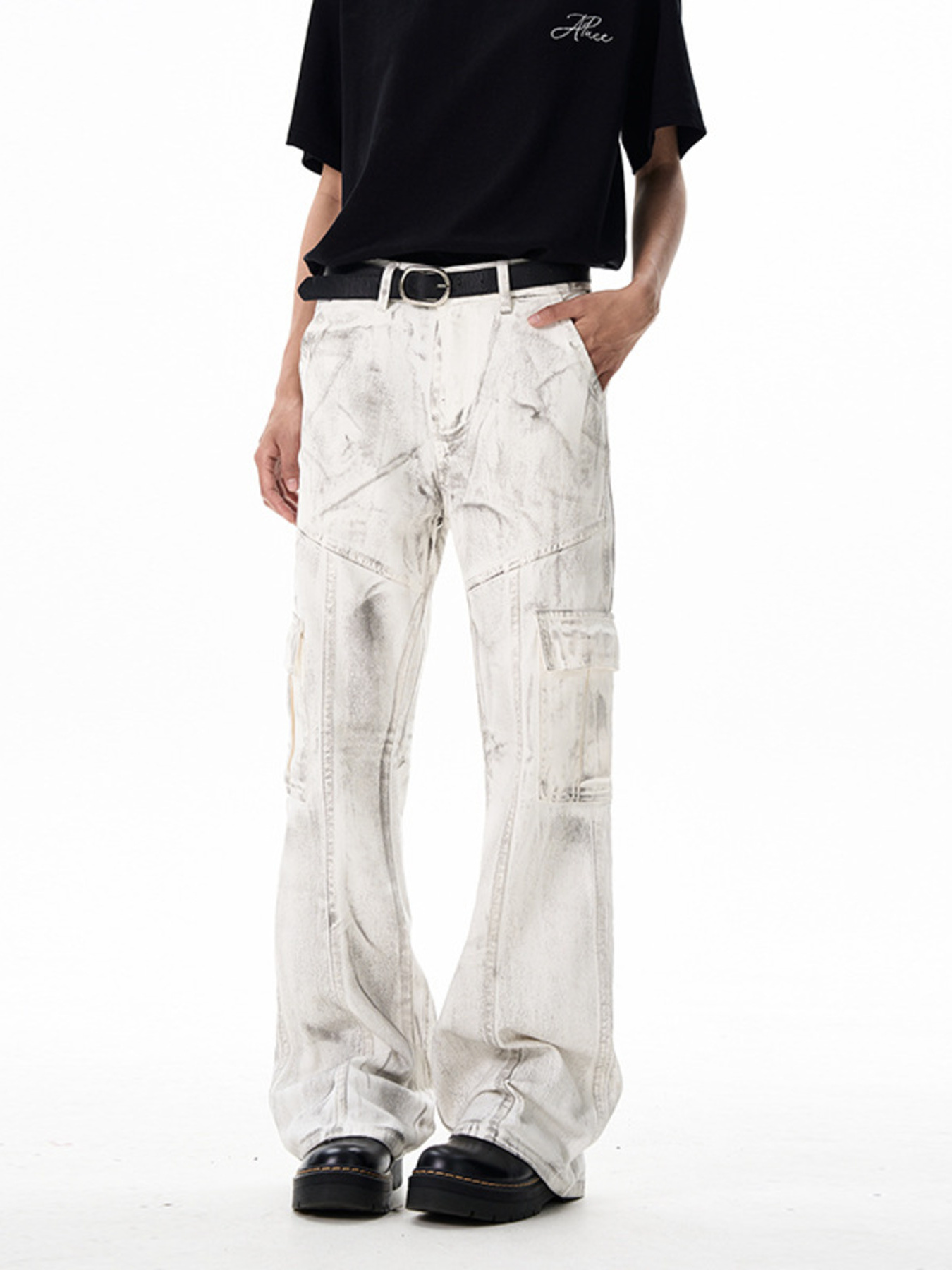 Men's Wide Leg Cargo Jeans