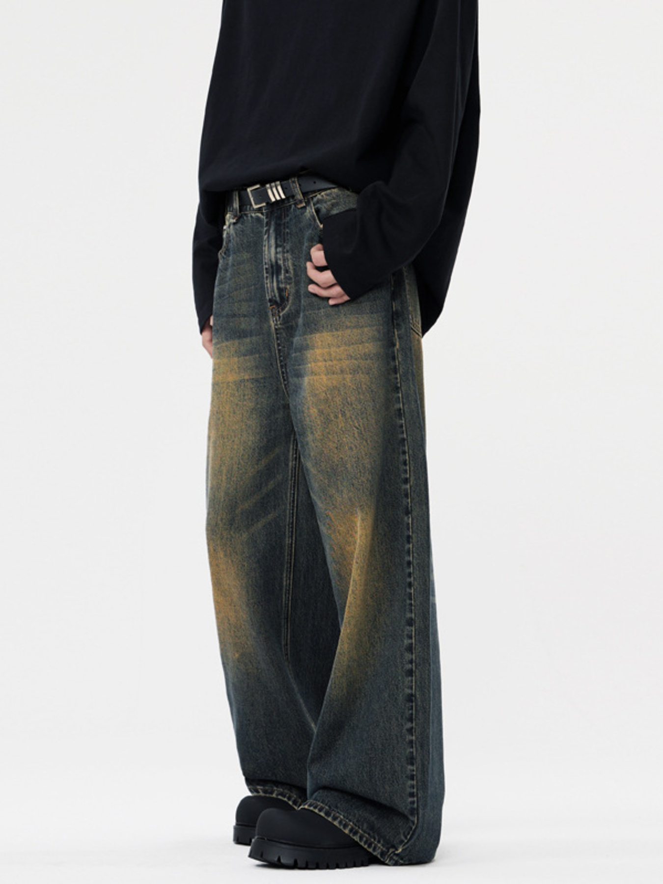 Men's Vintage Wash Wide Leg Jeans