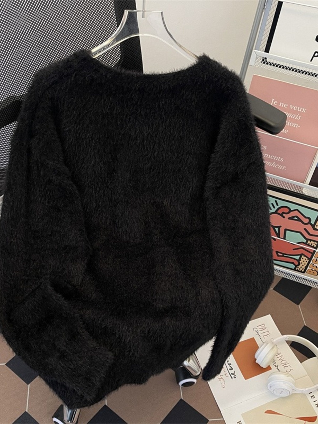 Men's Plus Size Fluffy Butterfly Round Neck Sweater
