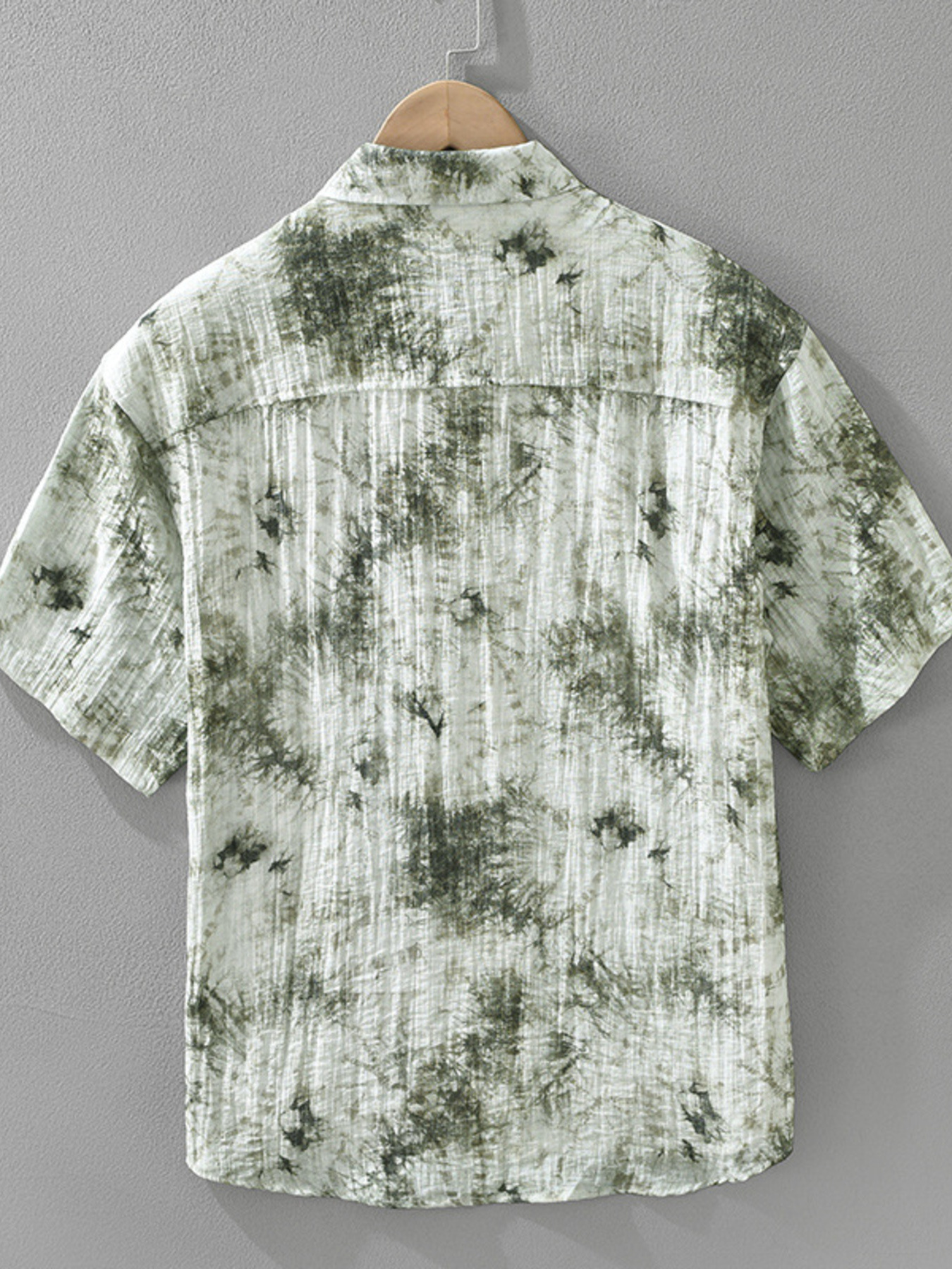 Men's Plus Size Printed Button Up Short Sleeve Shirt