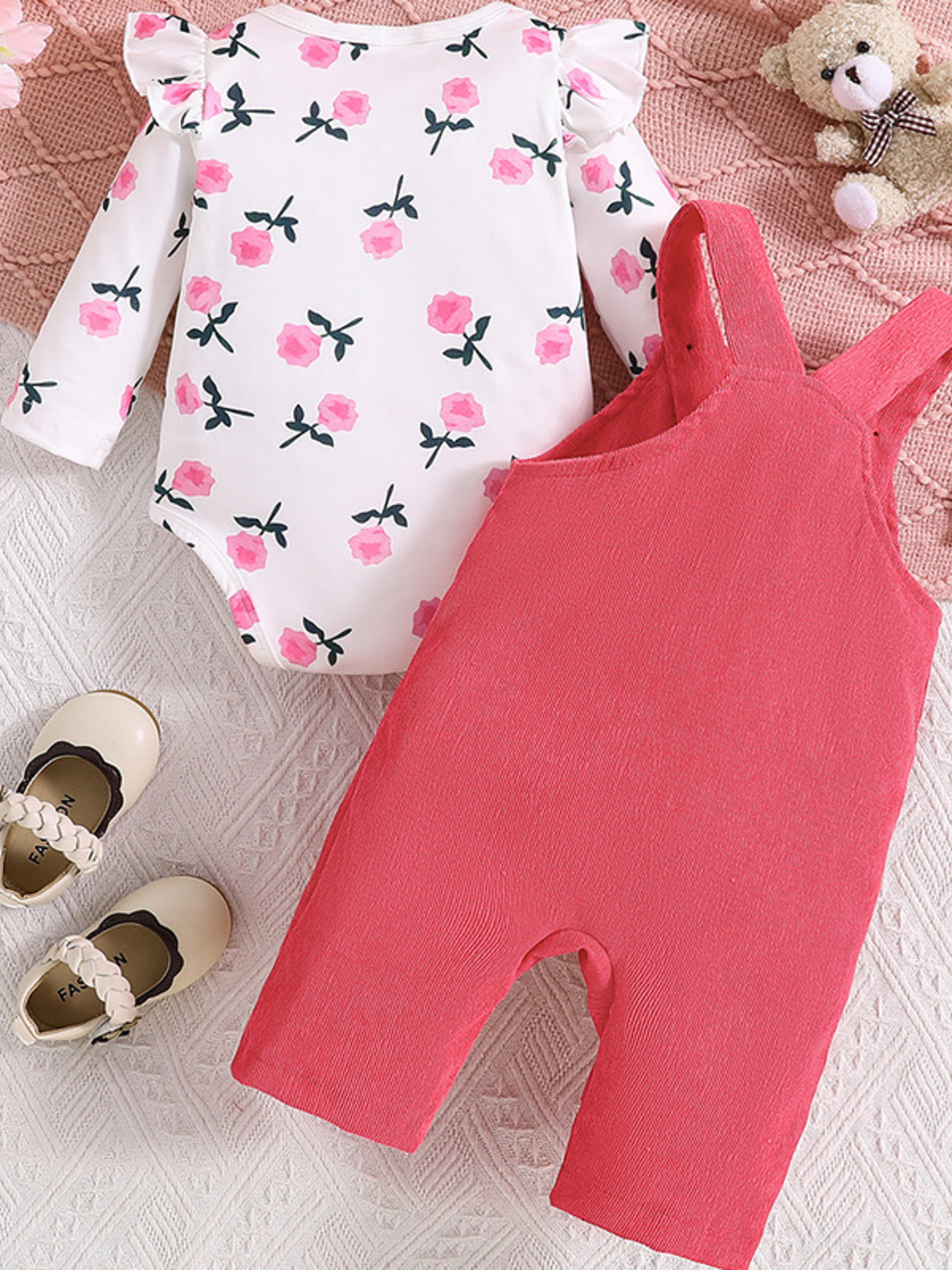 Children's Floral Print Ruffle Trim Bodysuit & Bear Applique Overalls Set