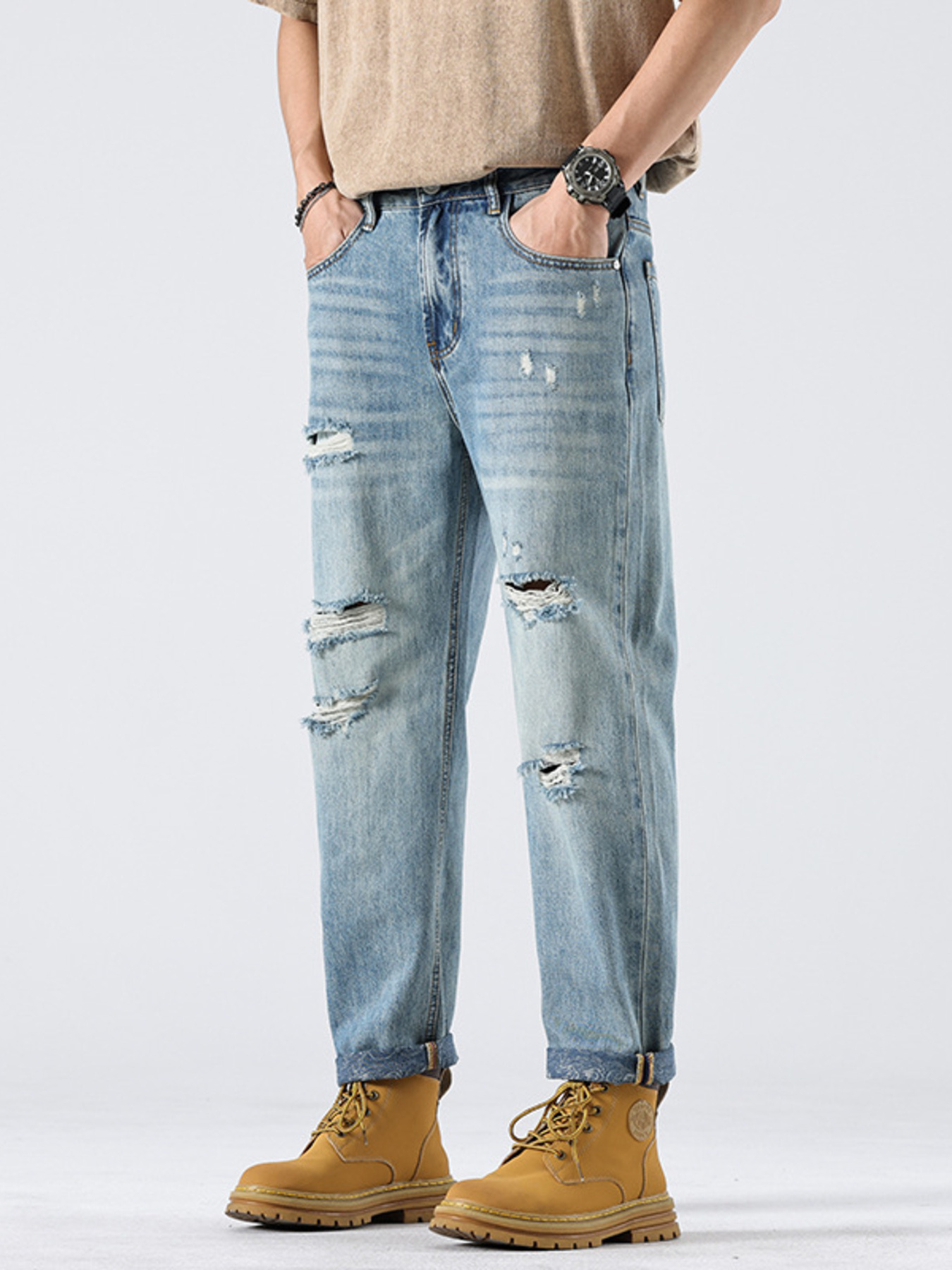 Men's Distressed Loose Fit Jeans