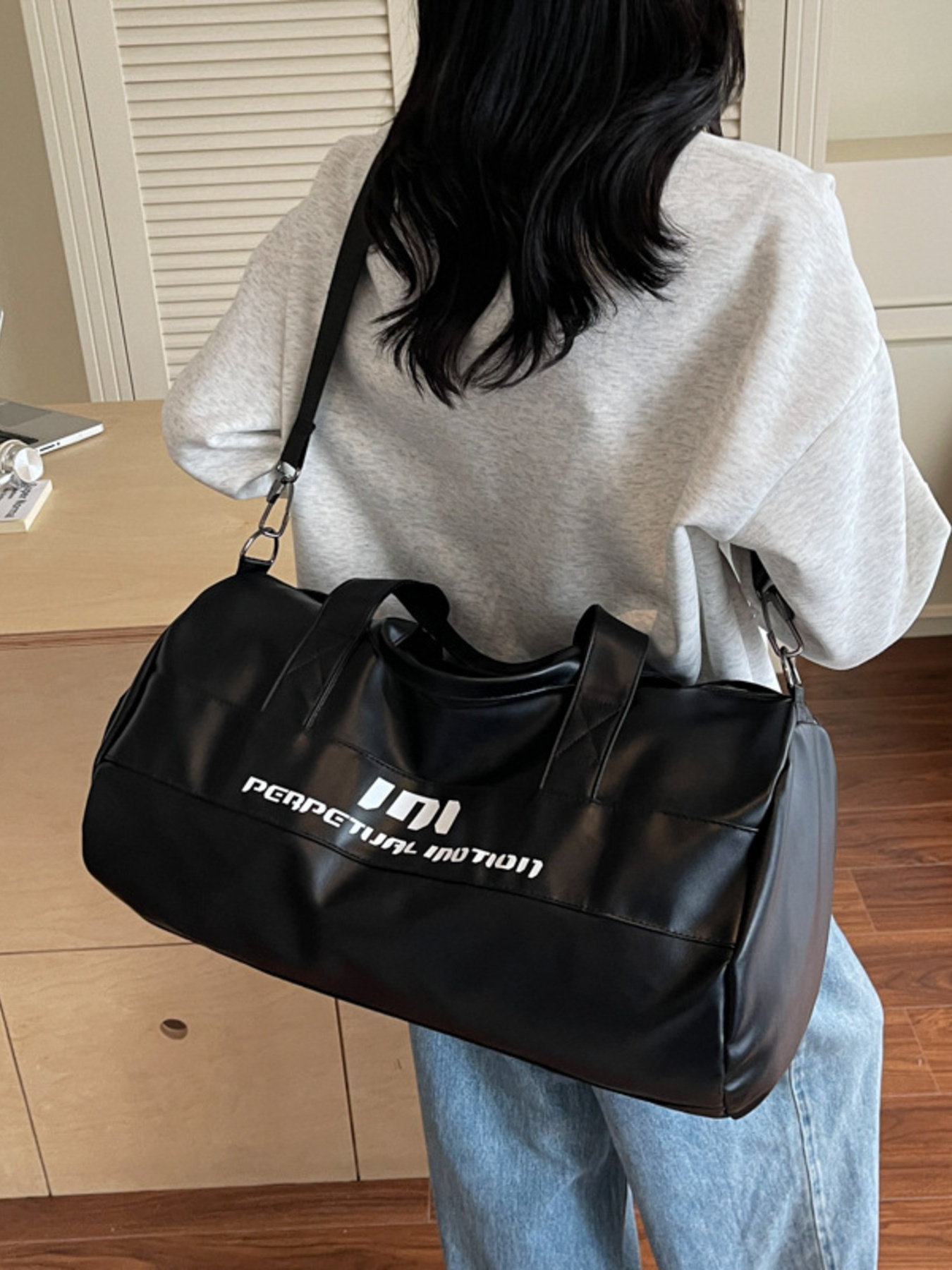 Lightweight Travel Duffel Bag with Shoulder Strap