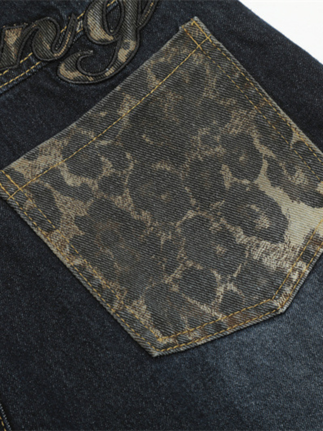 Men's Wide Leg Denim Shorts