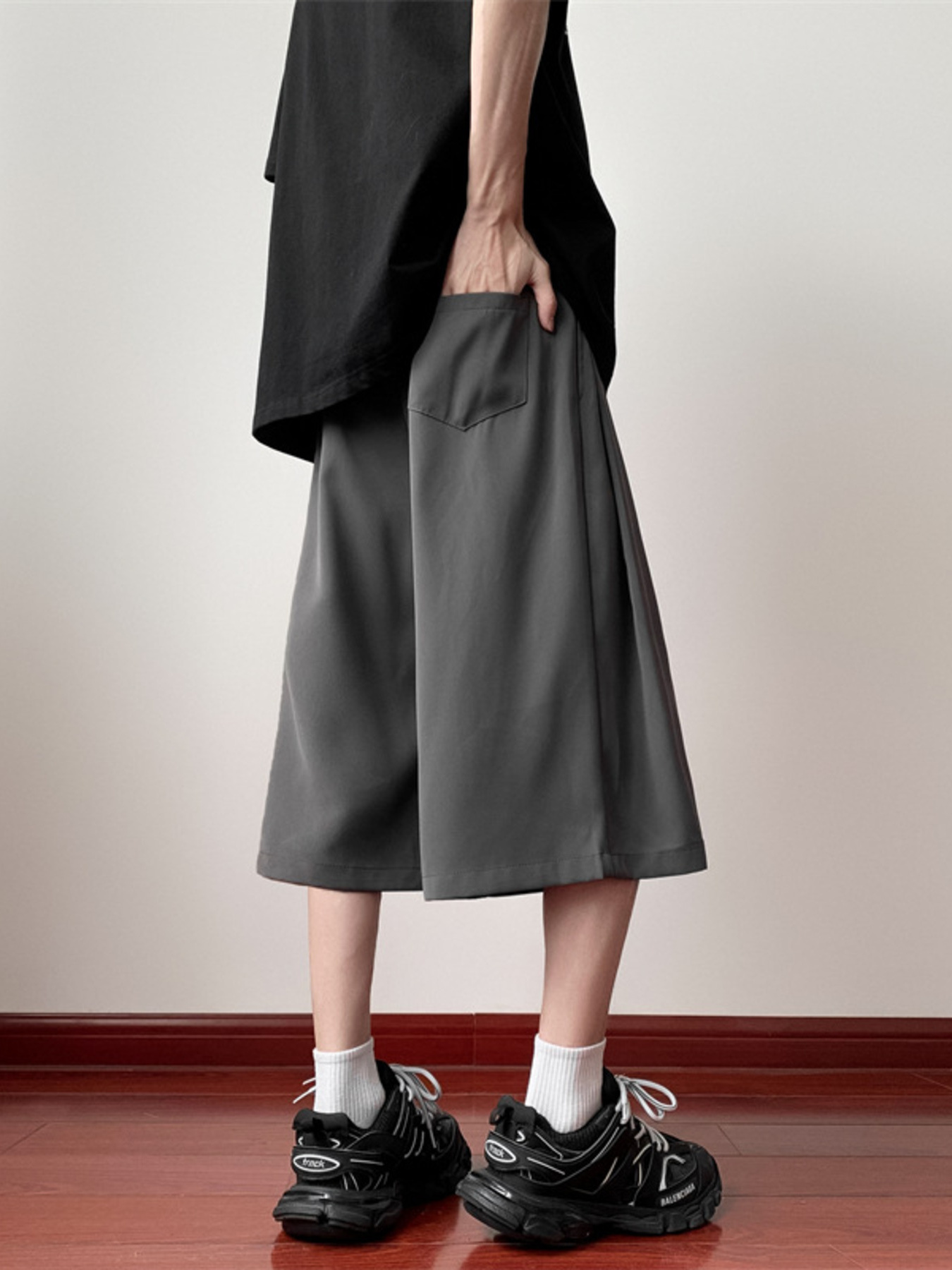 Men's Plus Size Wide-Leg Shorts