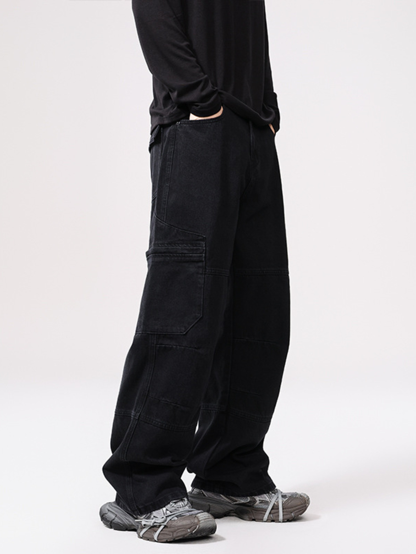 Men's Wide-Leg Jeans